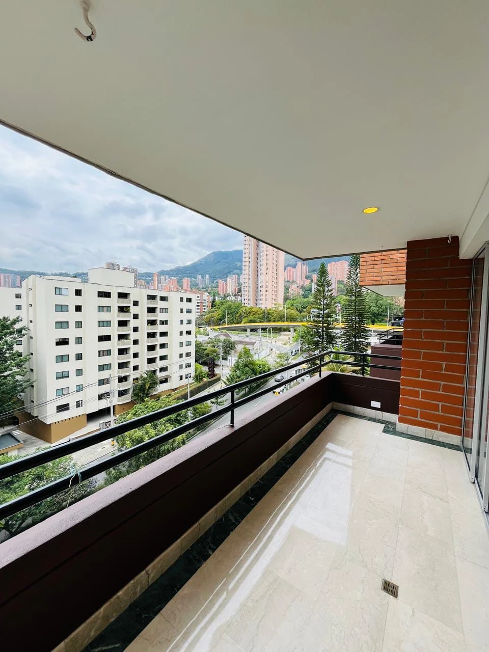Arriendo Apartamento en el Poblado