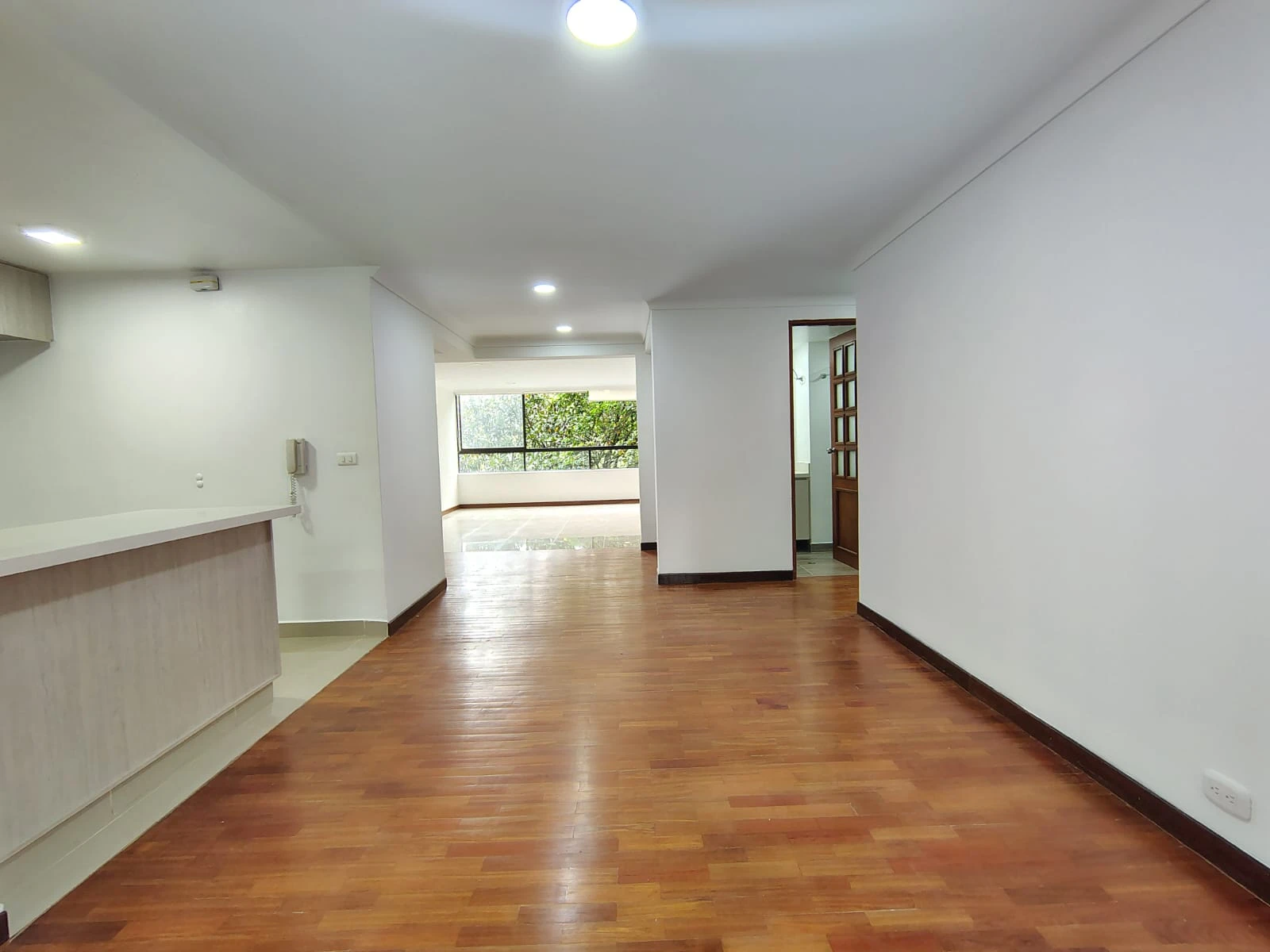 Apartamento en arriendo sector Milla de Oro