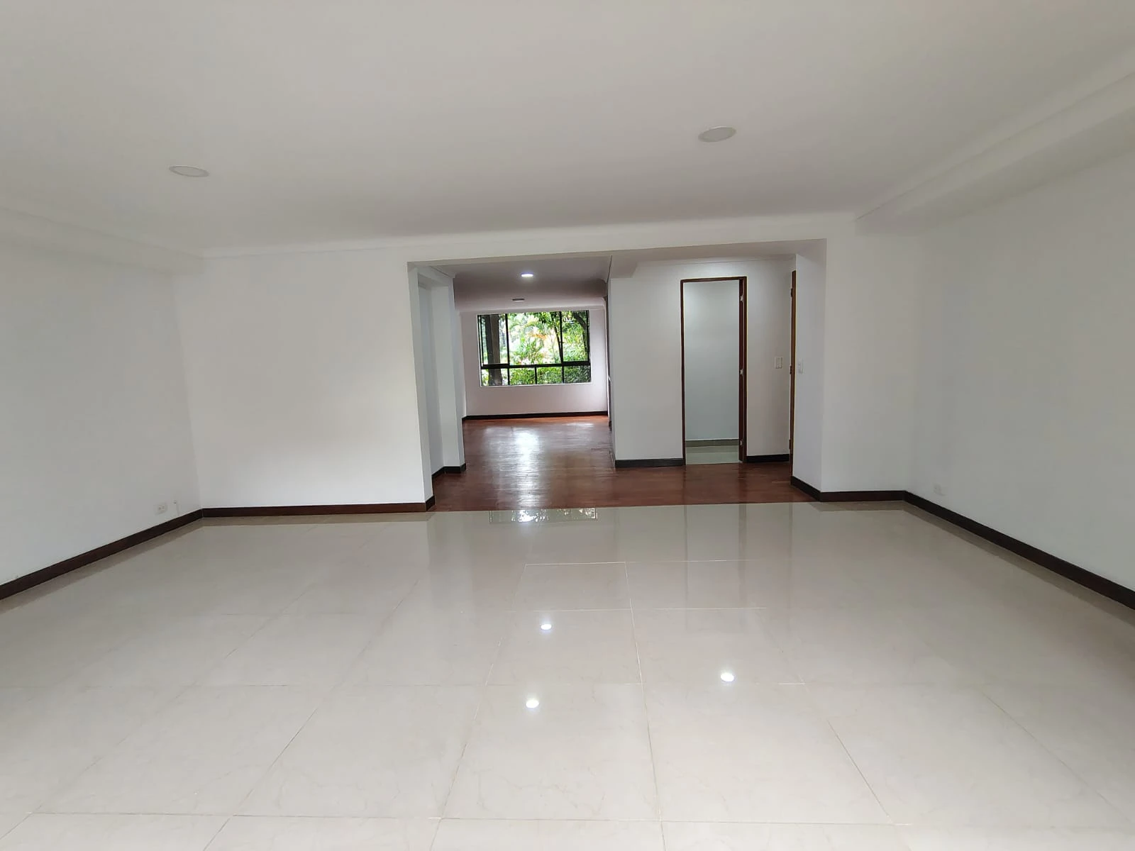 Apartamento en arriendo sector Milla de Oro
