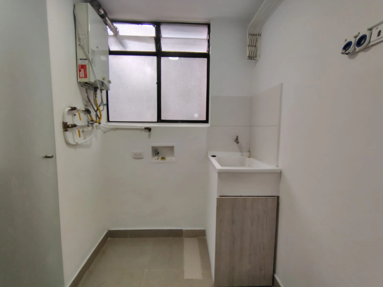 Apartamento en arriendo sector Milla de Oro