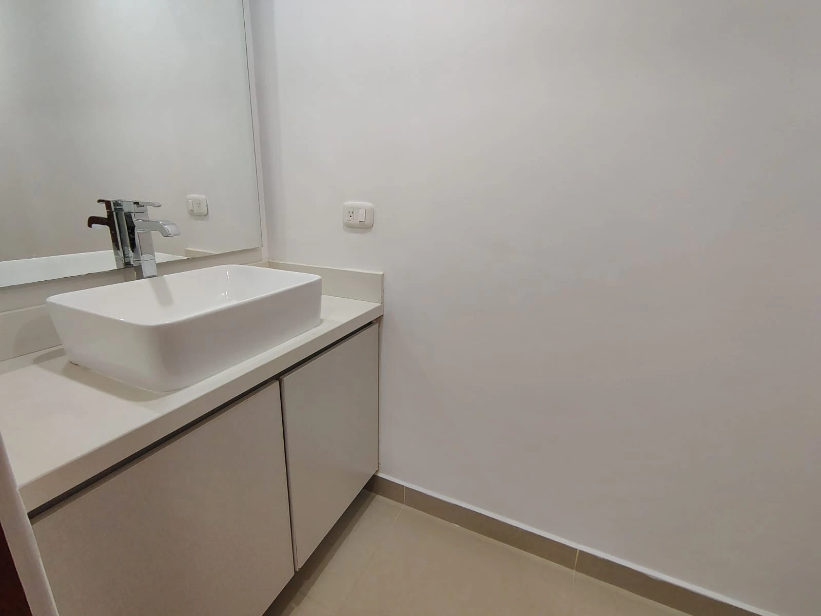 Apartamento en arriendo sector Milla de Oro