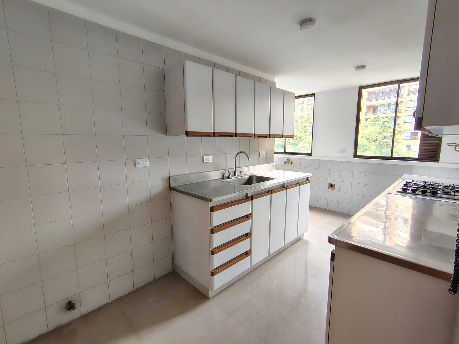 Apartamento en arriendo sector Milla de Oro
