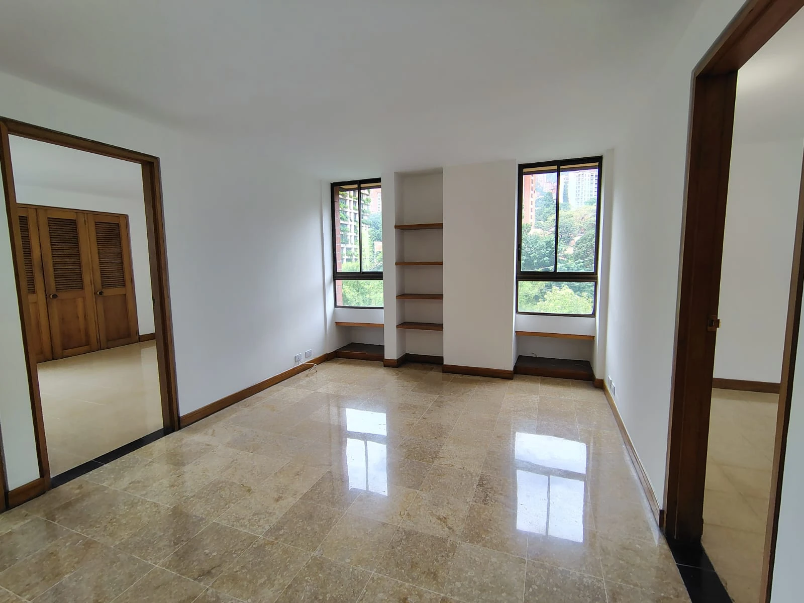 Apartamento en arriendo sector Milla de Oro