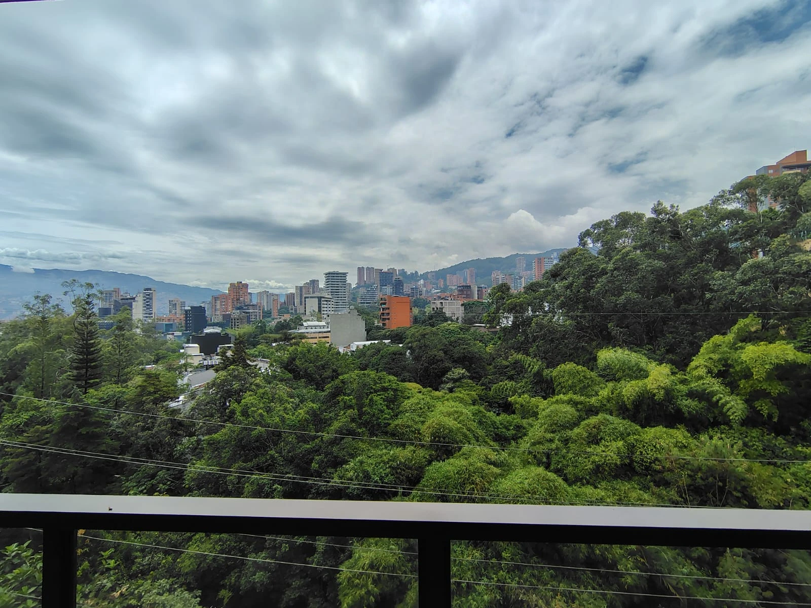 Apartamento en arriendo sector Milla de Oro
