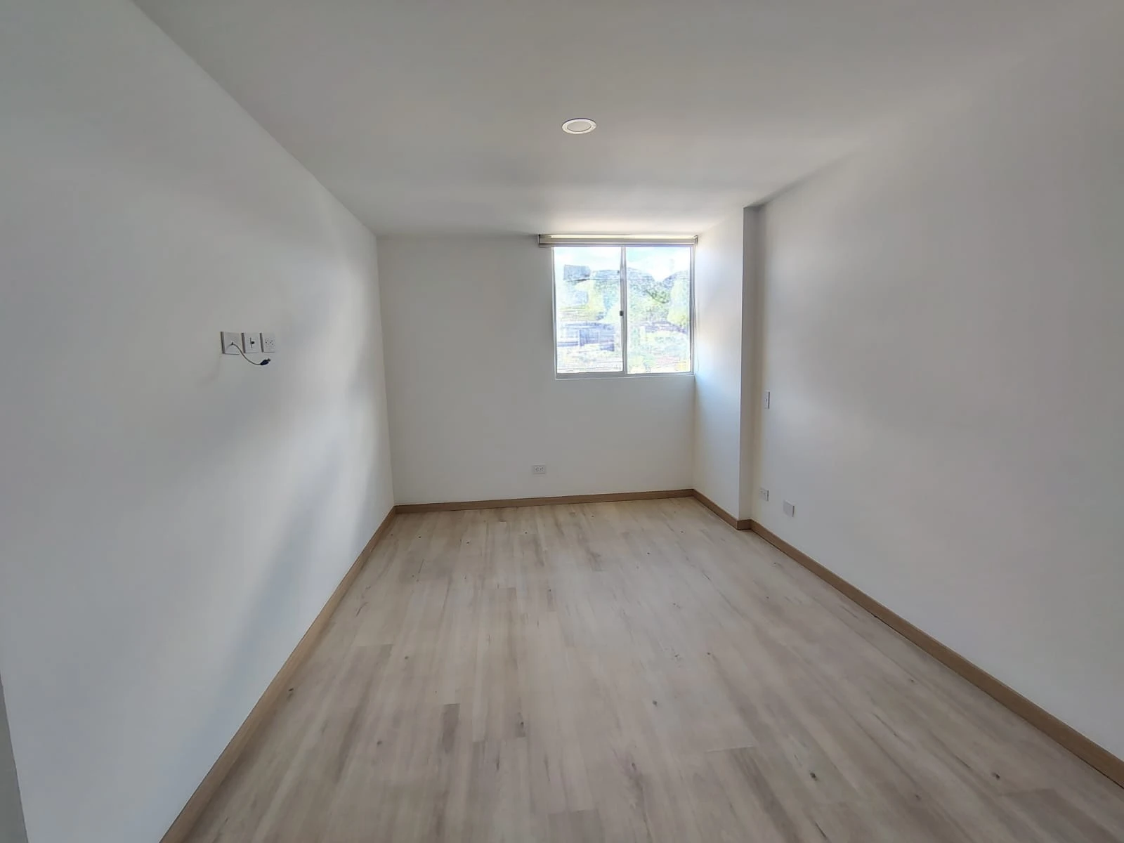 Apartamento en arriendo sector Santafé 