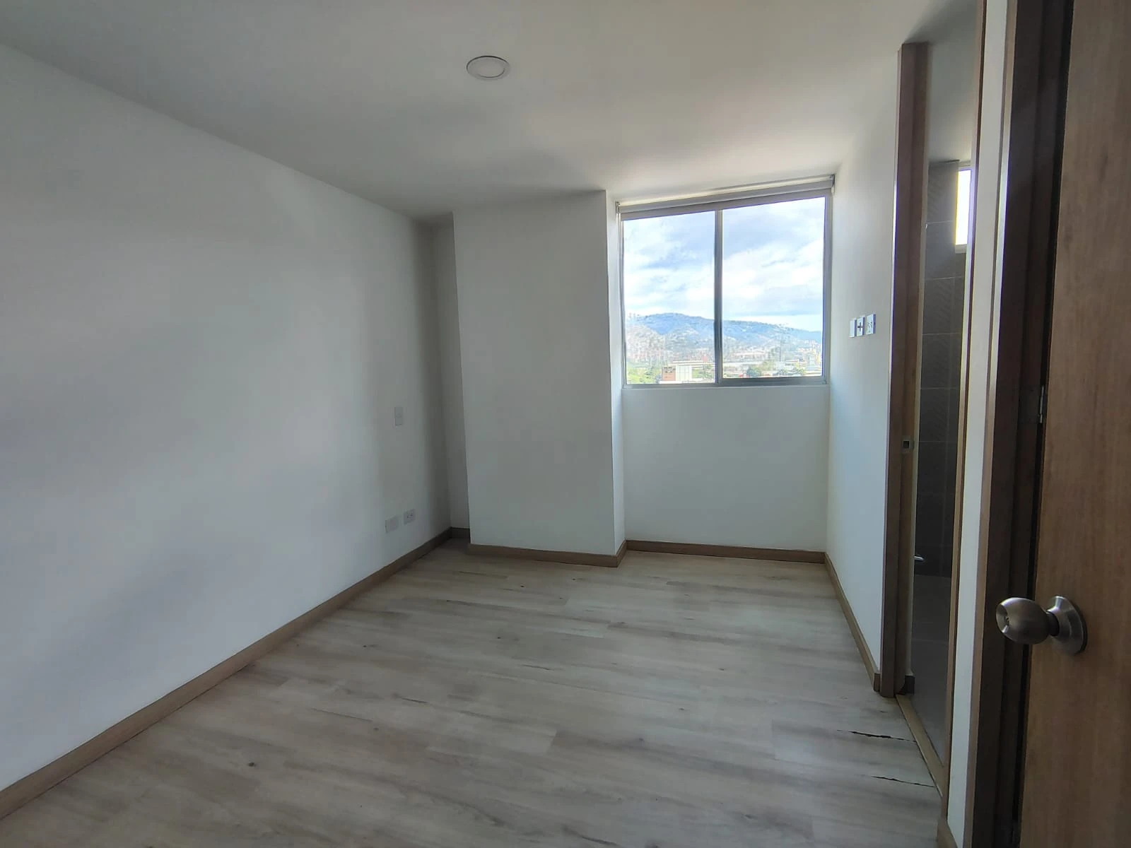 Apartamento en arriendo sector Santafé 