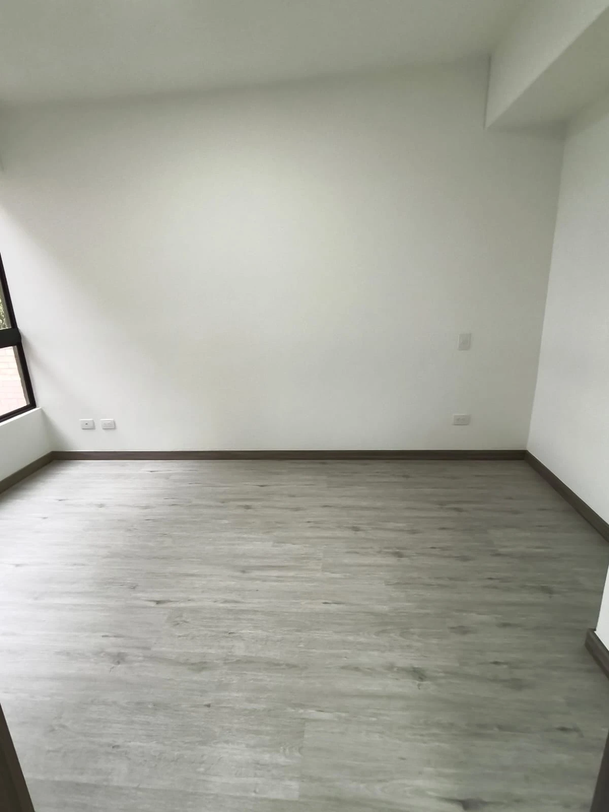 Apartamento en arriendo sector Via las  Palmas, Bosque Santo