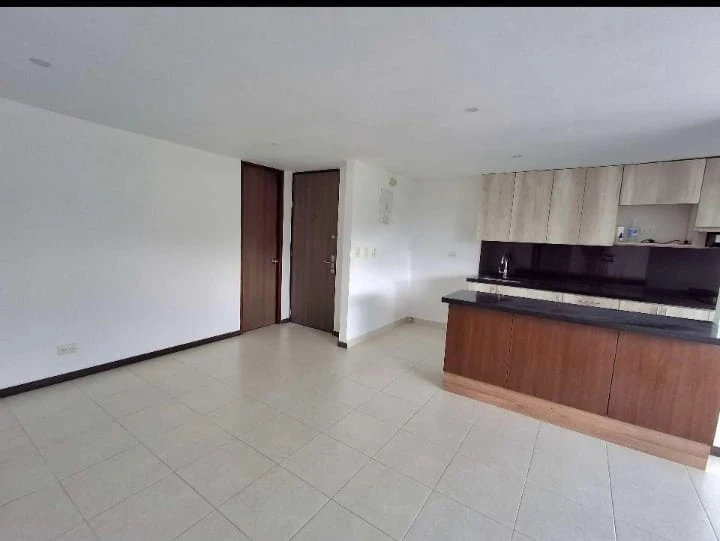 Arriendo Apartamento en el Poblado Sector Patio Bonito