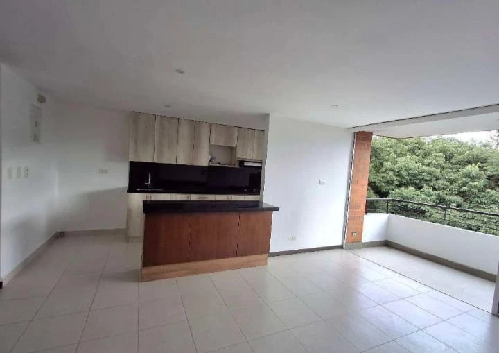 Arriendo Apartamento en el Poblado Sector Patio Bonito