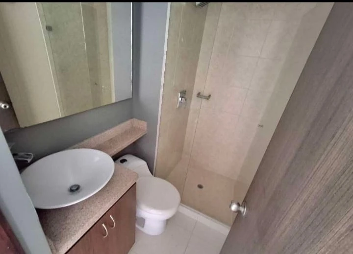 Arriendo Apartamento en el Poblado Sector Patio Bonito
