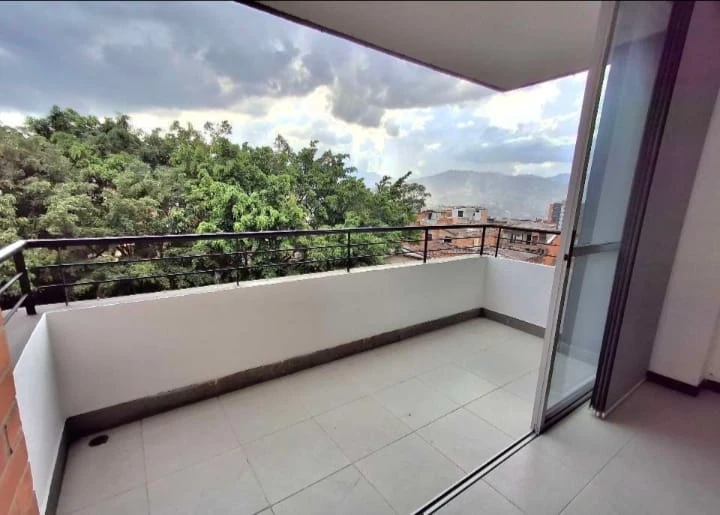 Arriendo Apartamento en el Poblado Sector Patio Bonito