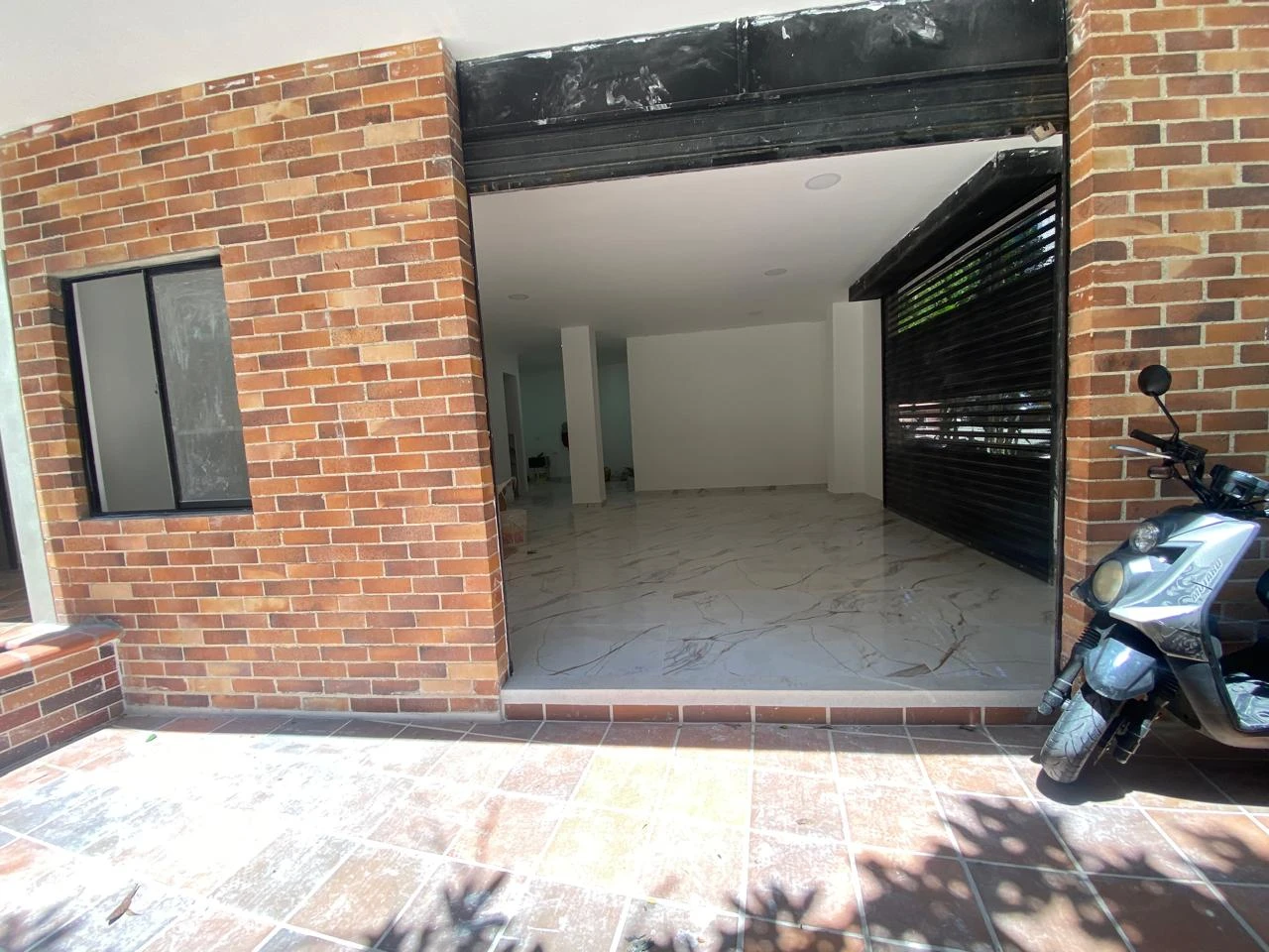 Vendo Local en Envigado Sector el Dorado