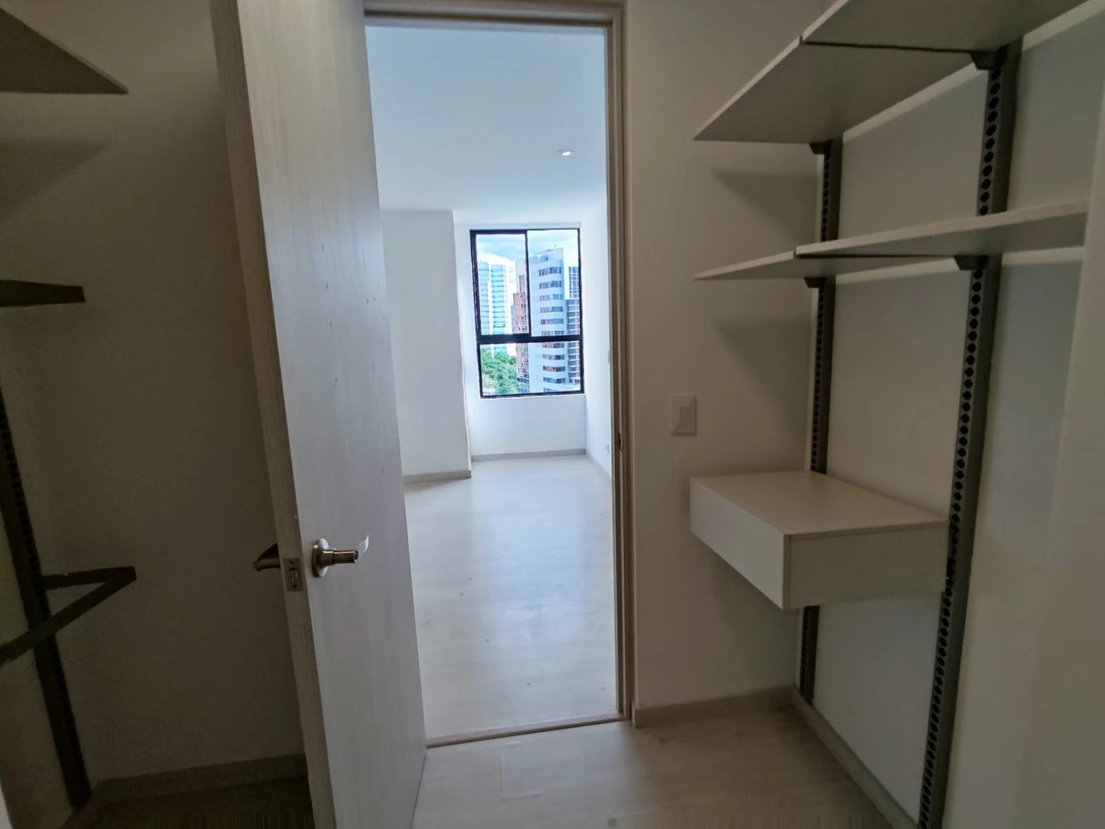 Apartamento en Arriendo Sector Loma de la Vida Medellin (Ant)