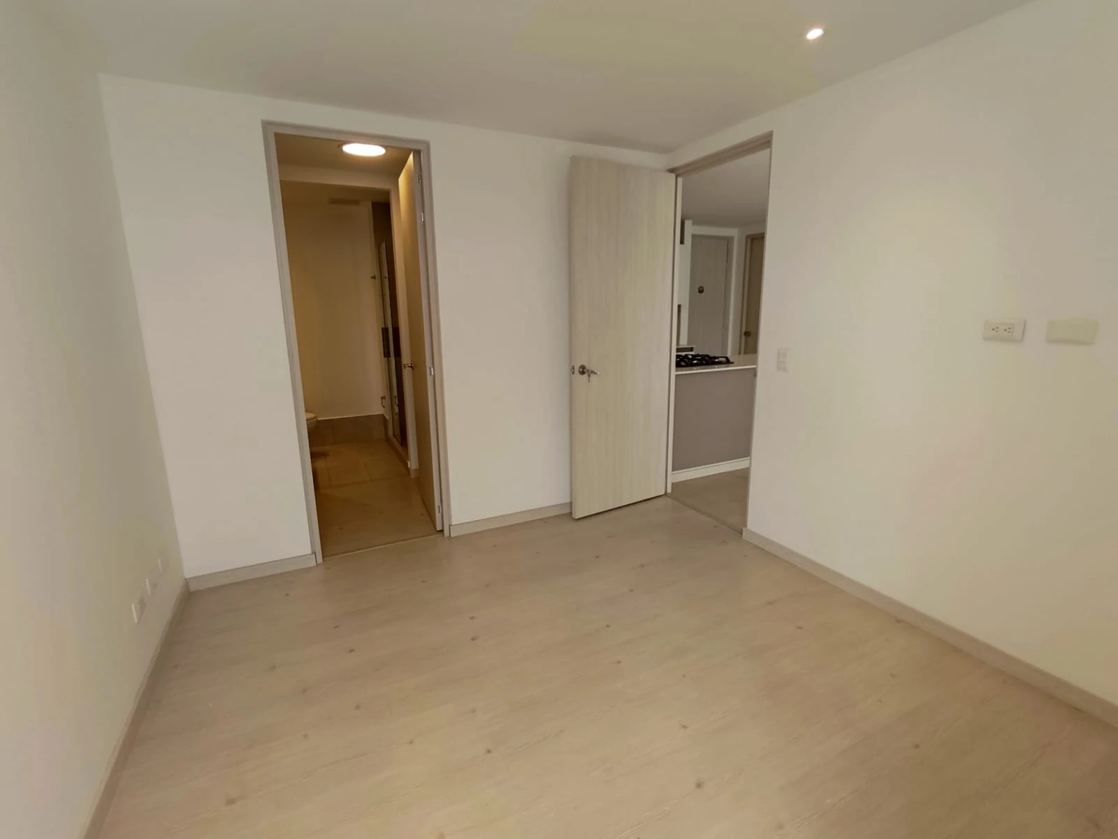 Apartamento en Arriendo Sector Loma de la Vida Medellin (Ant)