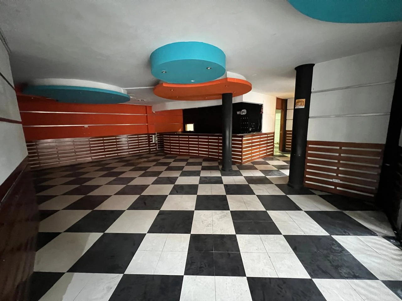Local en Arriendo Transversal Intermedia Envigado