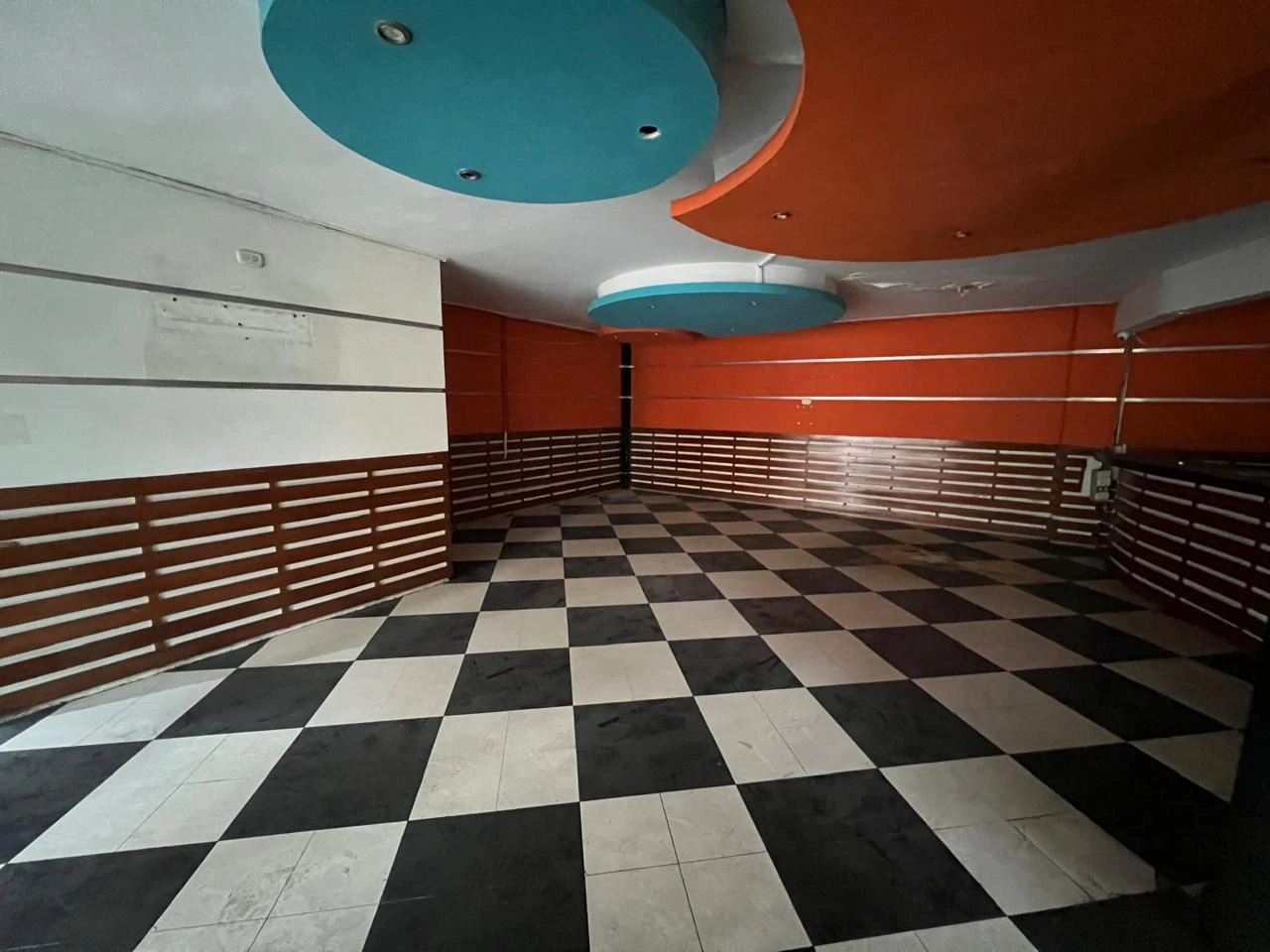 Local en Arriendo Transversal Intermedia Envigado