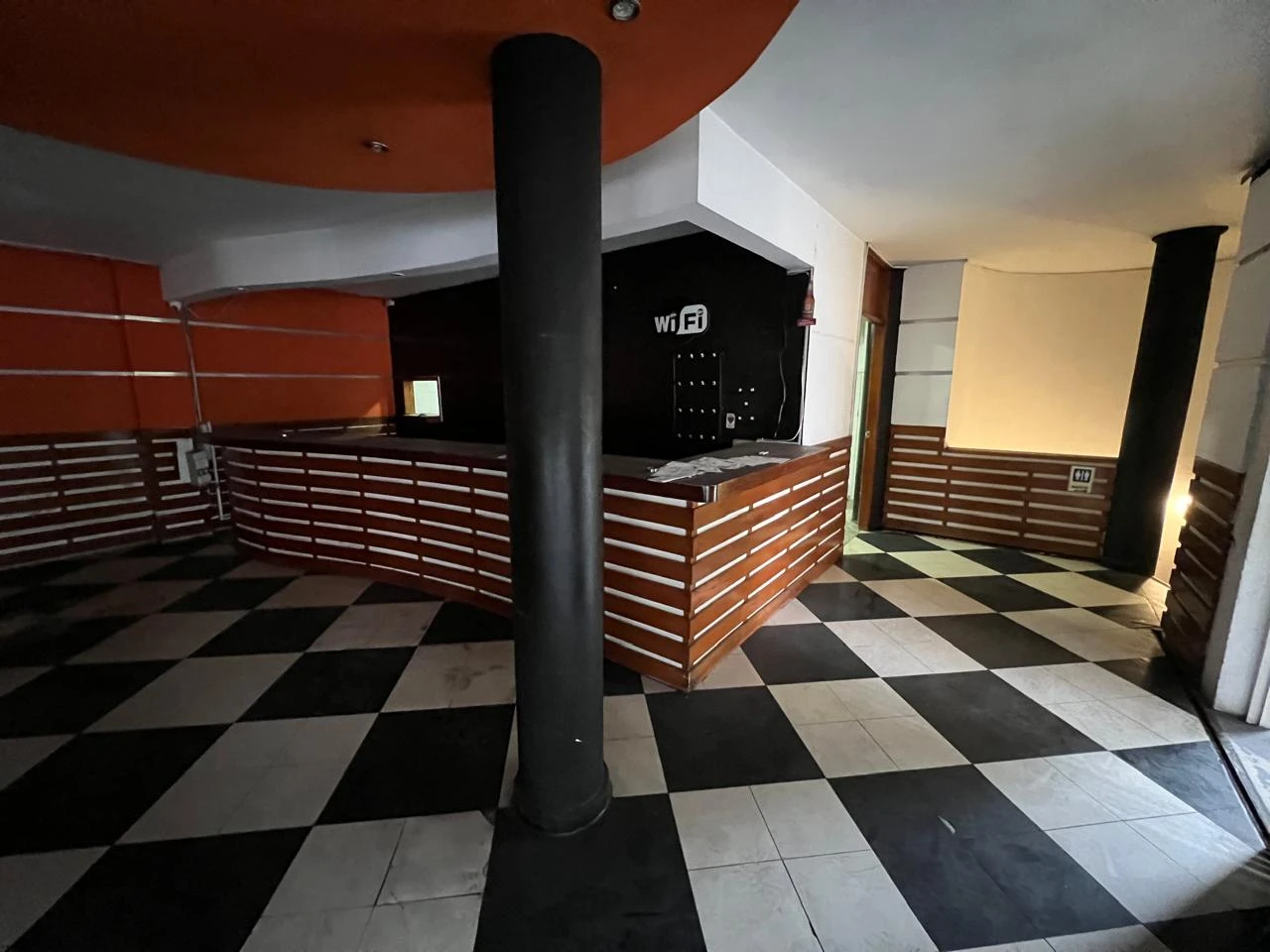Local en Arriendo Transversal Intermedia Envigado