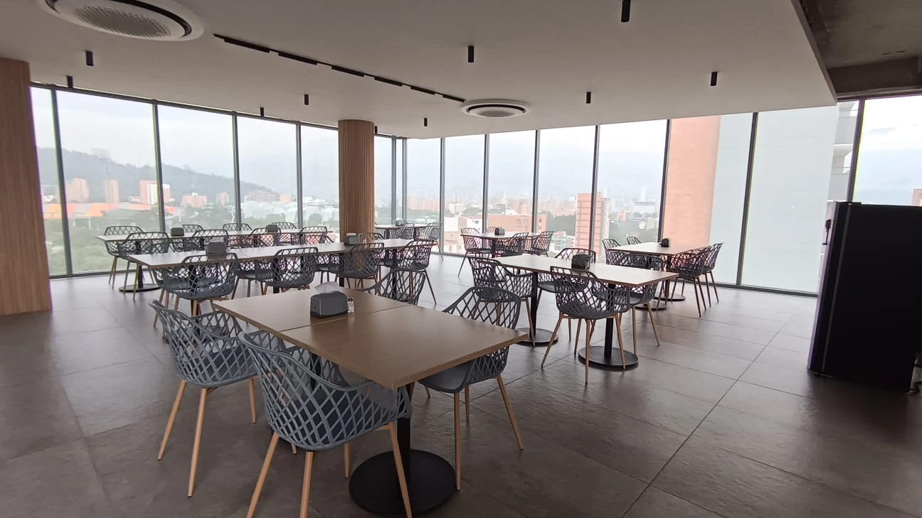 Oficina en Arriendo Velodromo Medellin