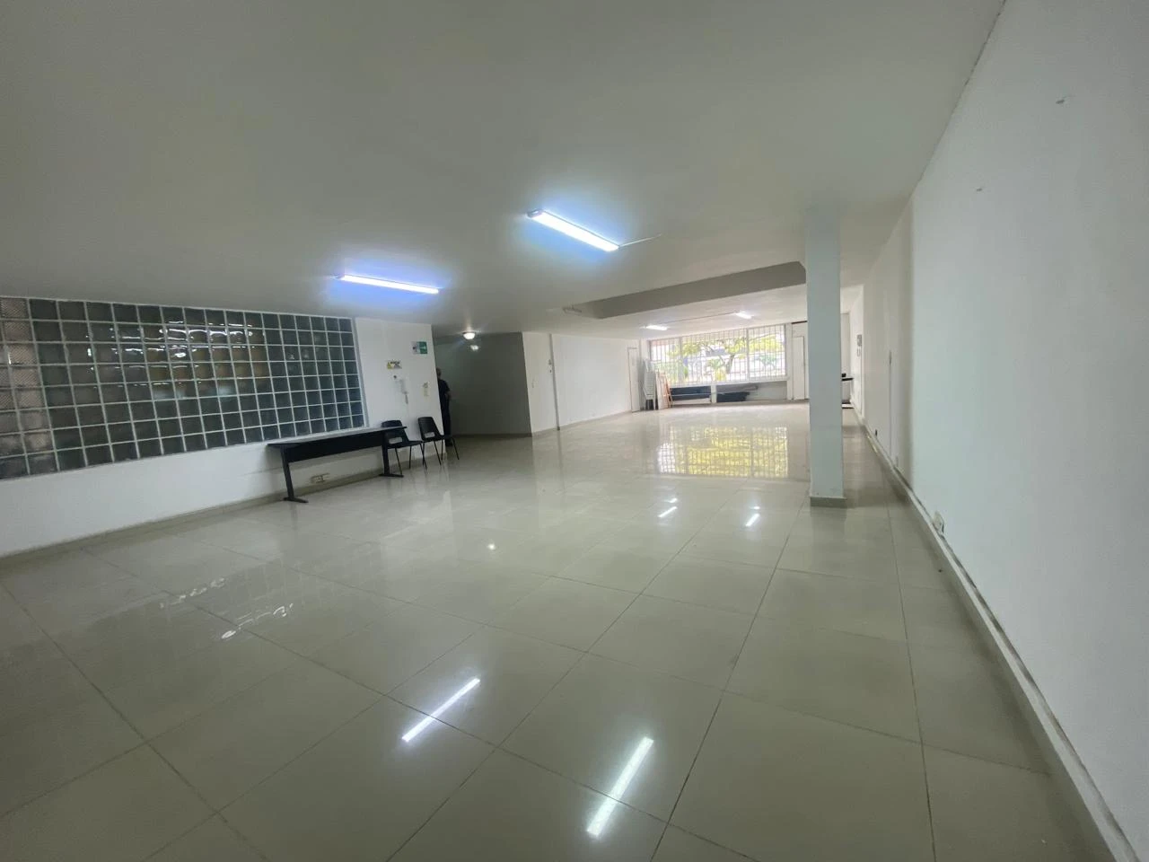 Arriendo Oficina en el Poblado