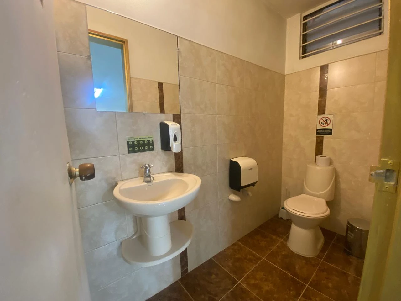 Arriendo Oficina en el Poblado