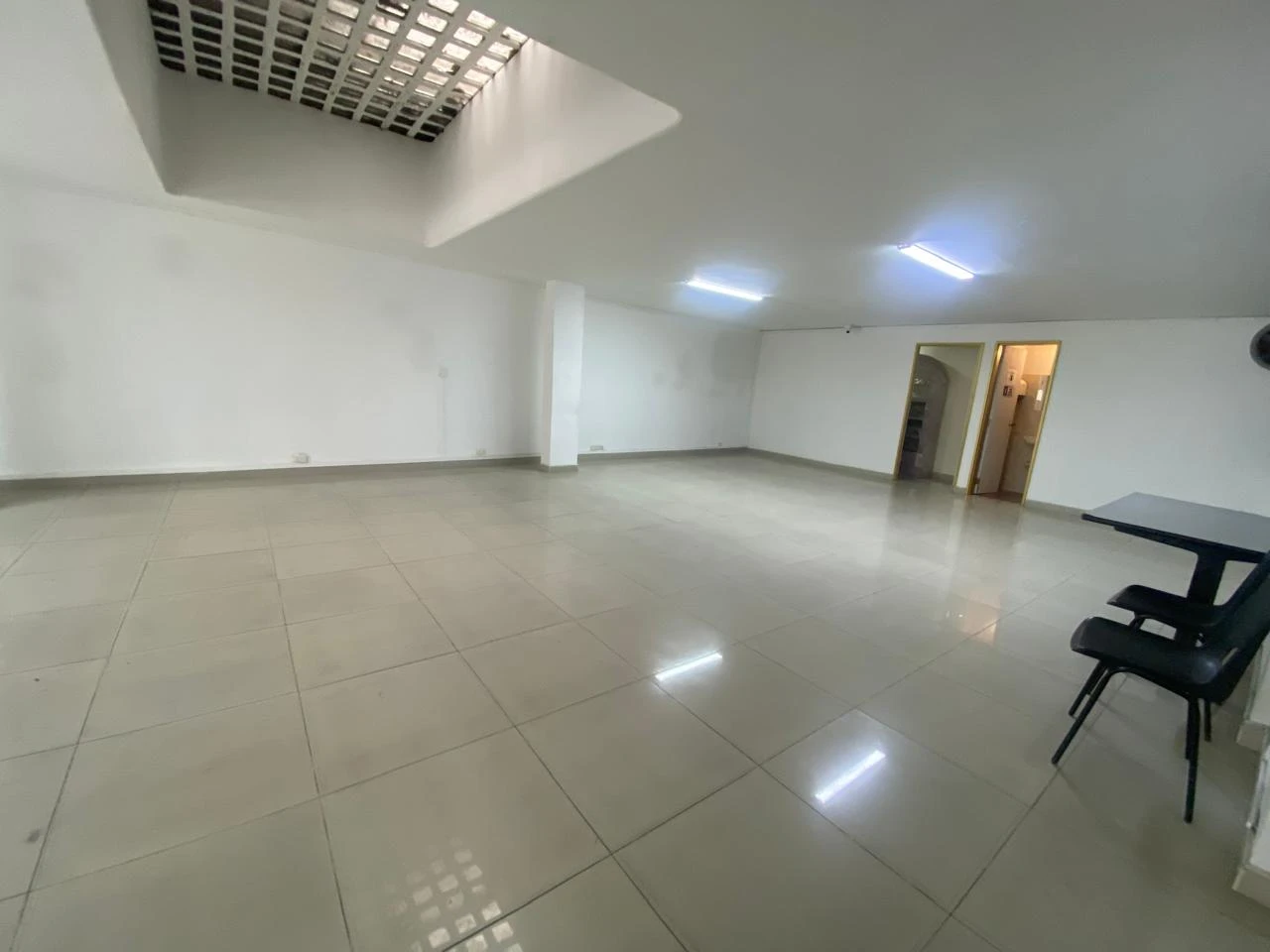 Arriendo Oficina en el Poblado