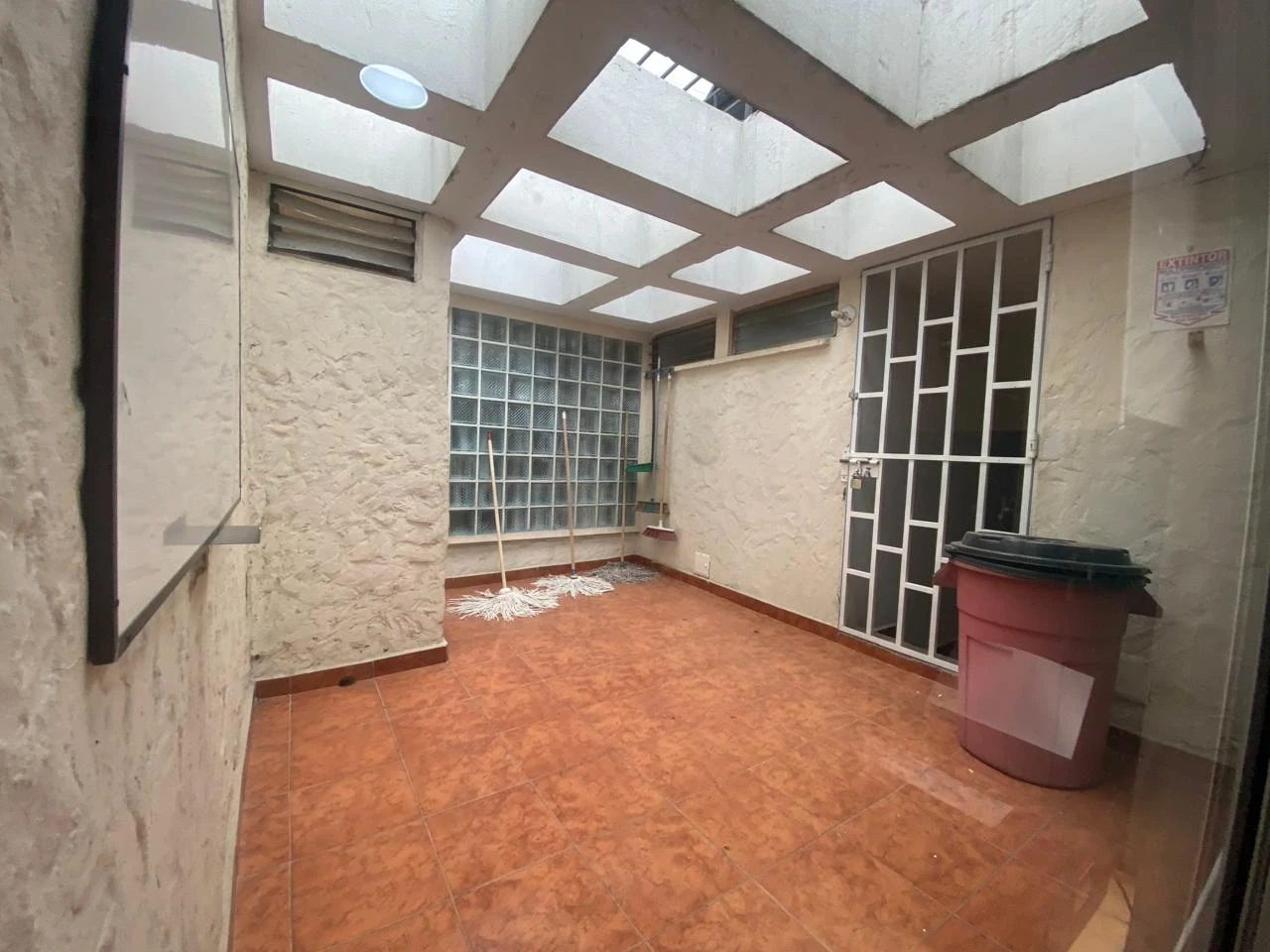 Arriendo Oficina en el Poblado