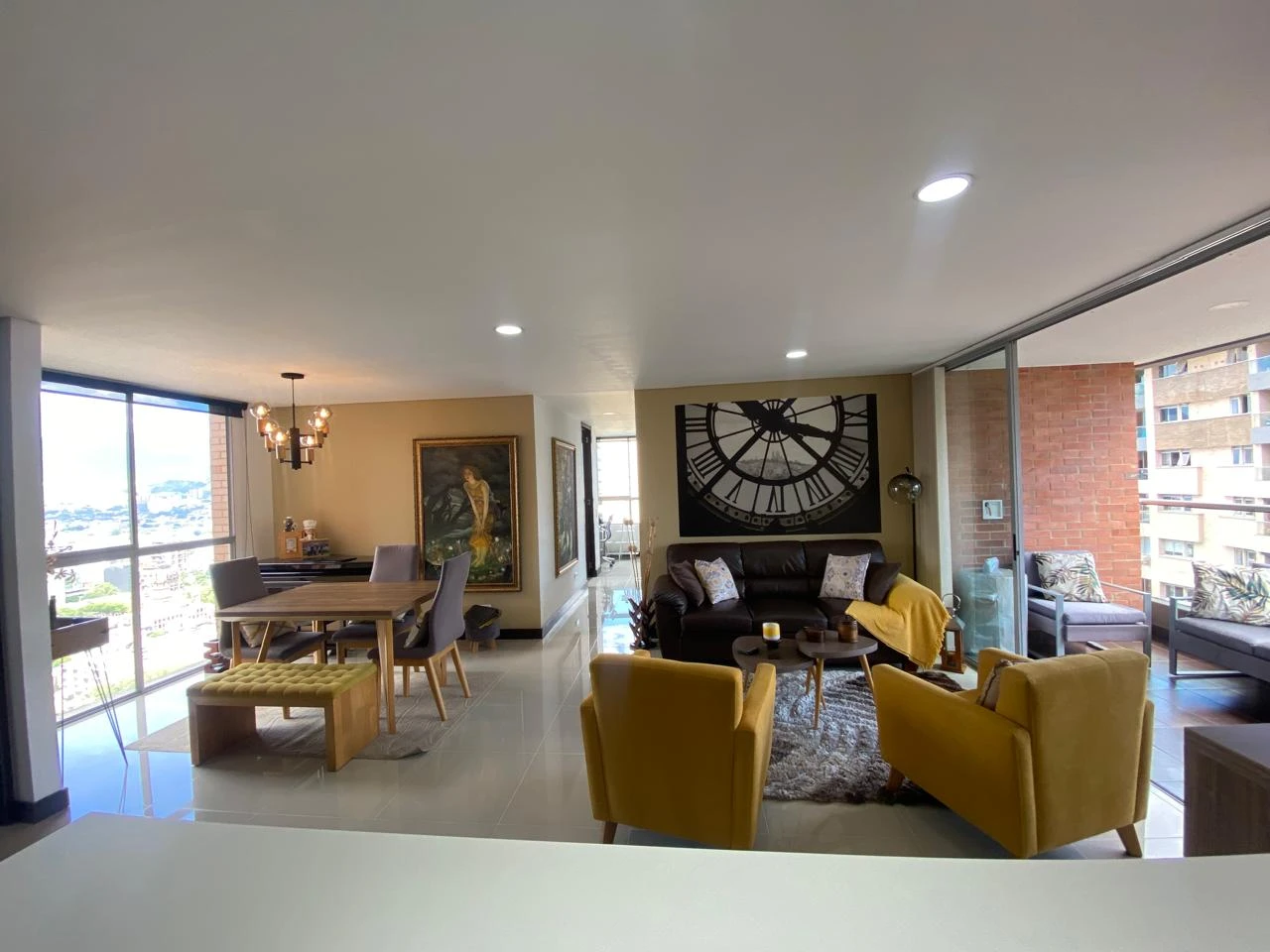 Vendo Apartamento en el Poblado La Linde