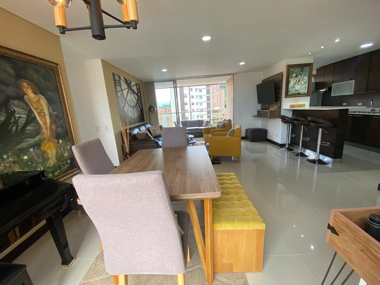 Vendo Apartamento en el Poblado La Linde
