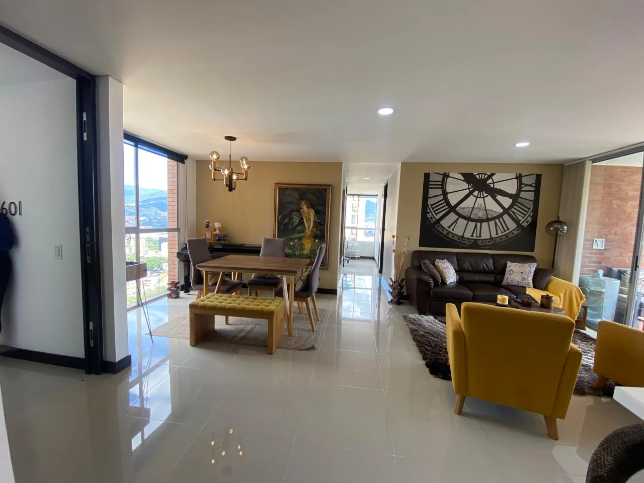 Vendo Apartamento en el Poblado La Linde