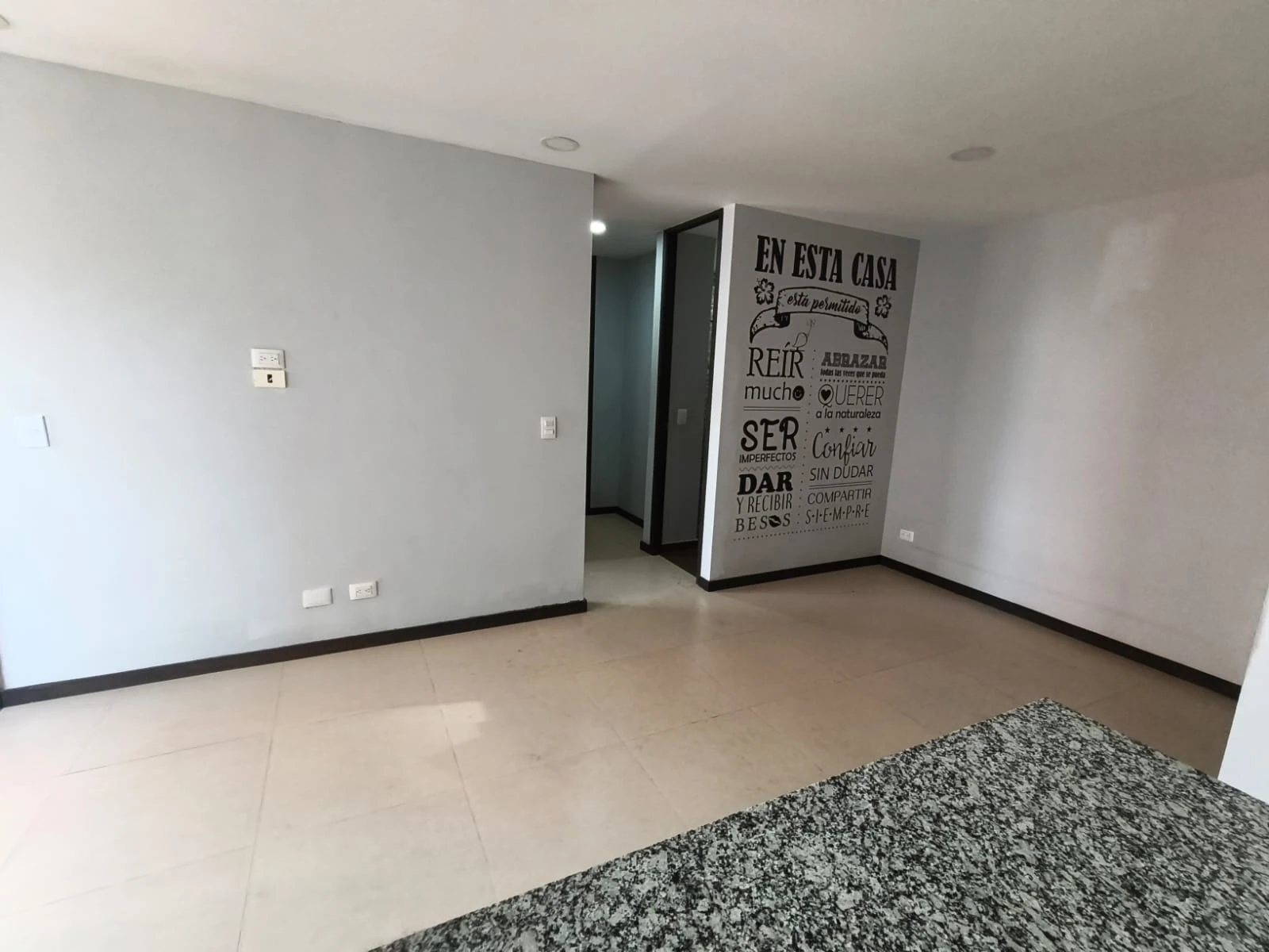 Apartamento en arriendo sector superior padre Marianito
