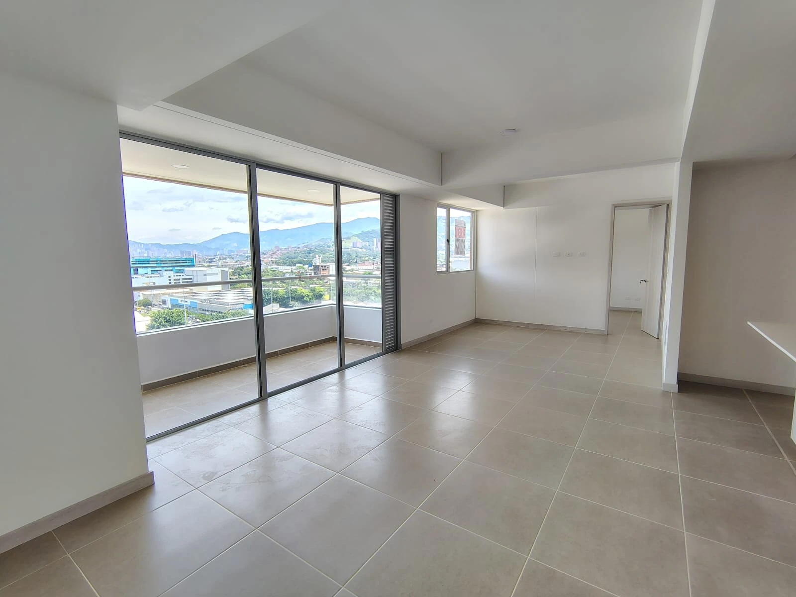 Apartamento en arriendo sector Ciudad del Rio