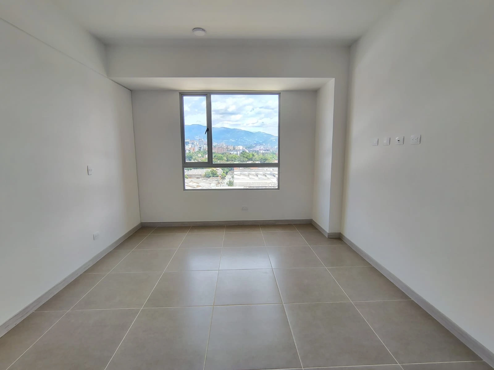 Apartamento en arriendo sector Ciudad del Rio