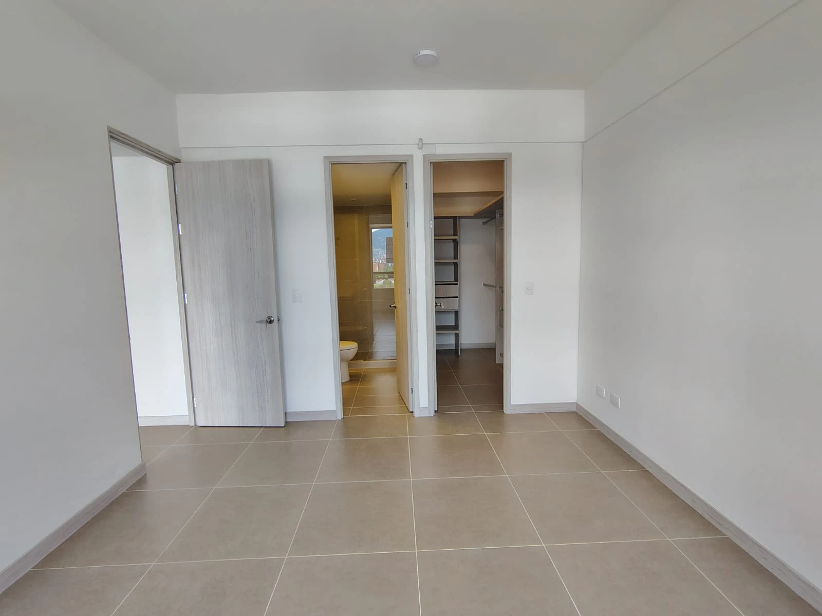 Apartamento en arriendo sector Ciudad del Rio