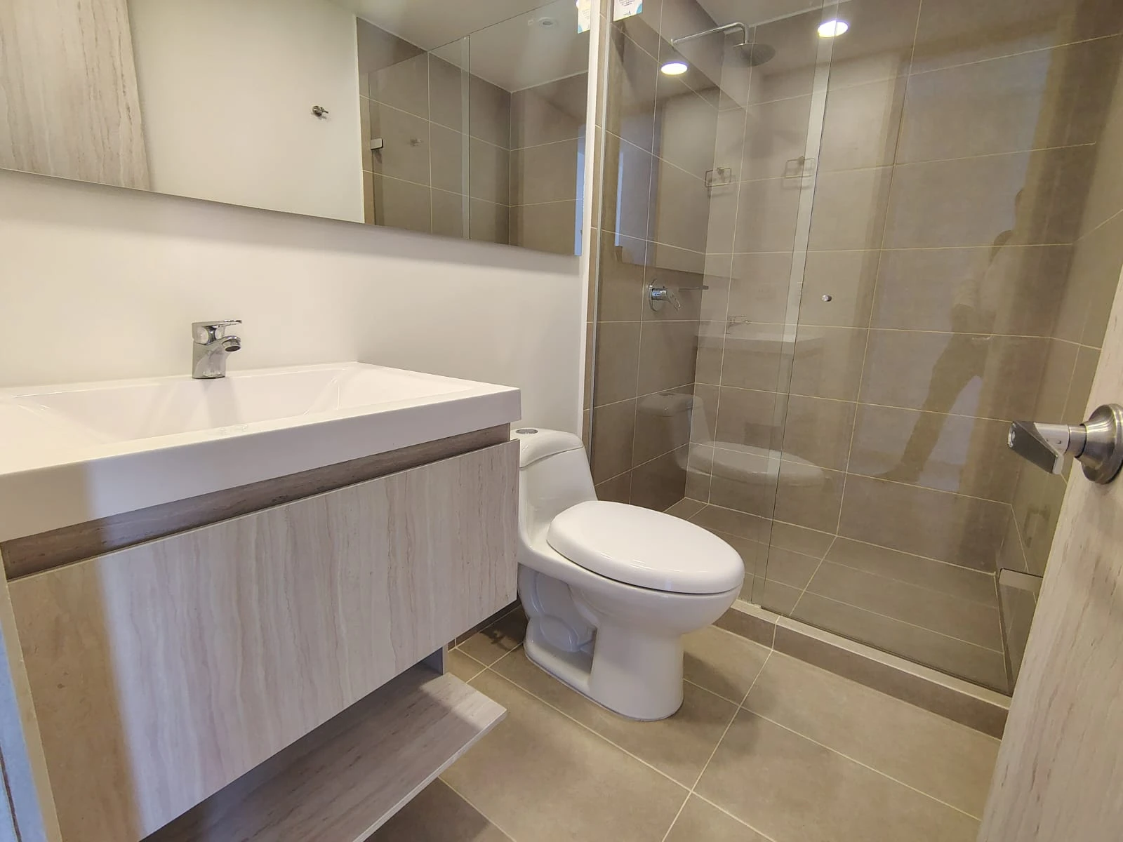 Apartamento en arriendo sector Ciudad del Rio