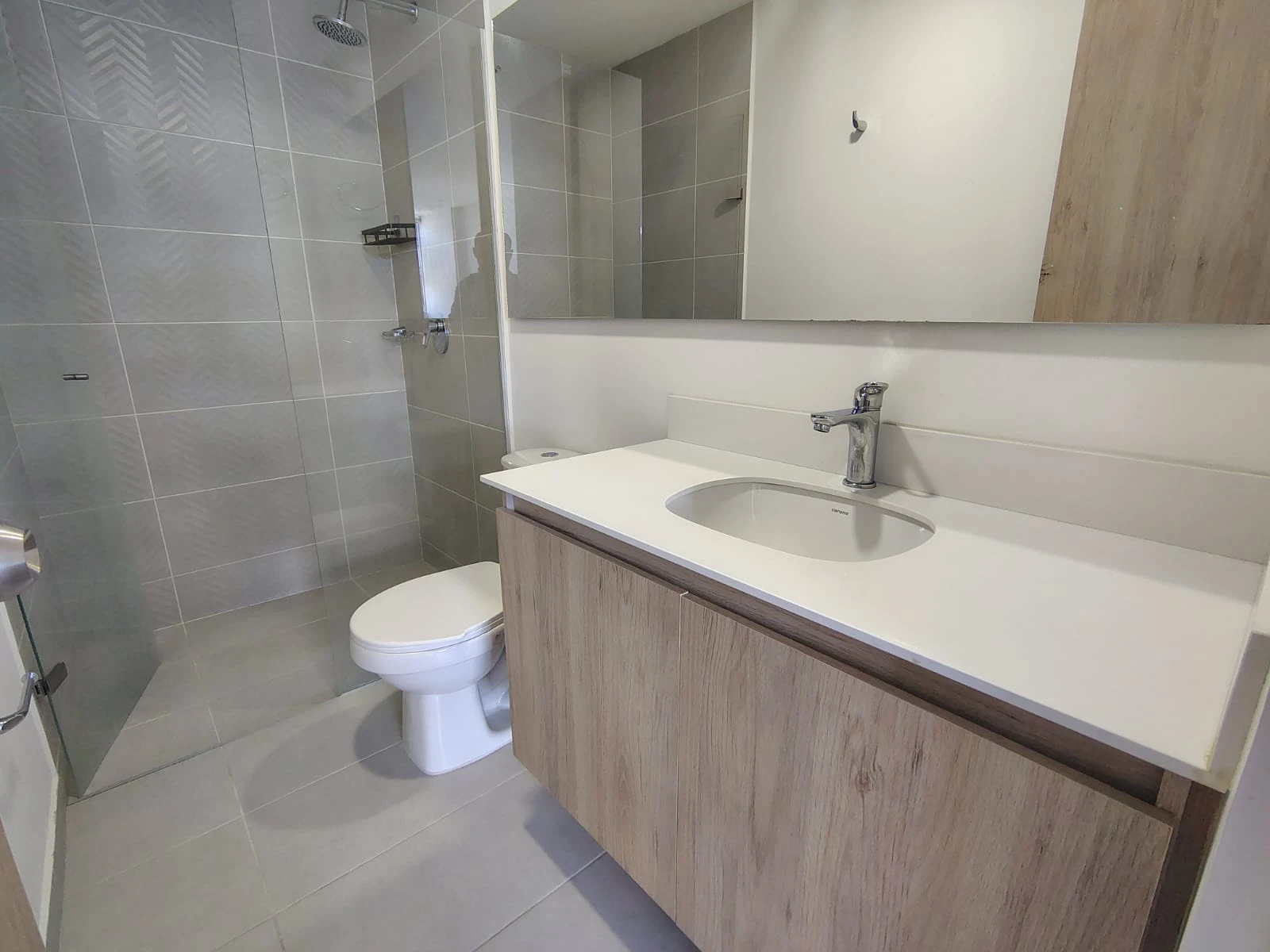 Apartamento en arriendo sector Santafé