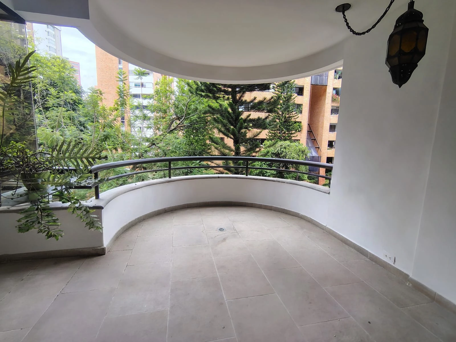 Apartamento en arriendo sector Milla de Oro