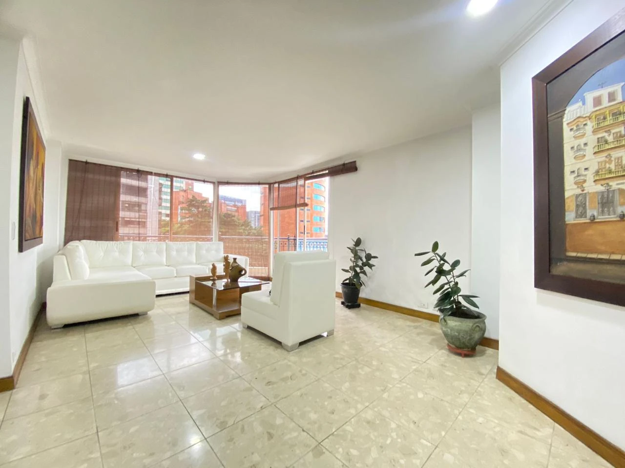 Apartamento en Arriendo Milla de Oro Medellin