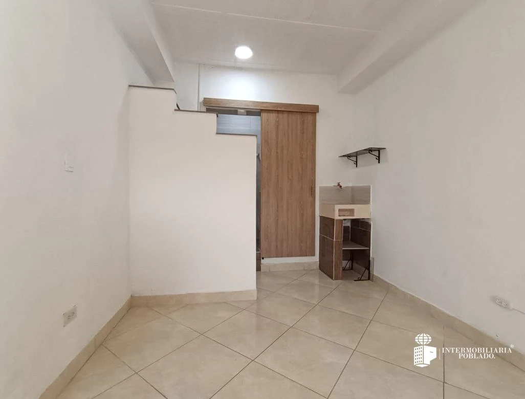 Apartaestudio en Arriendo La Milagrosa Medellin