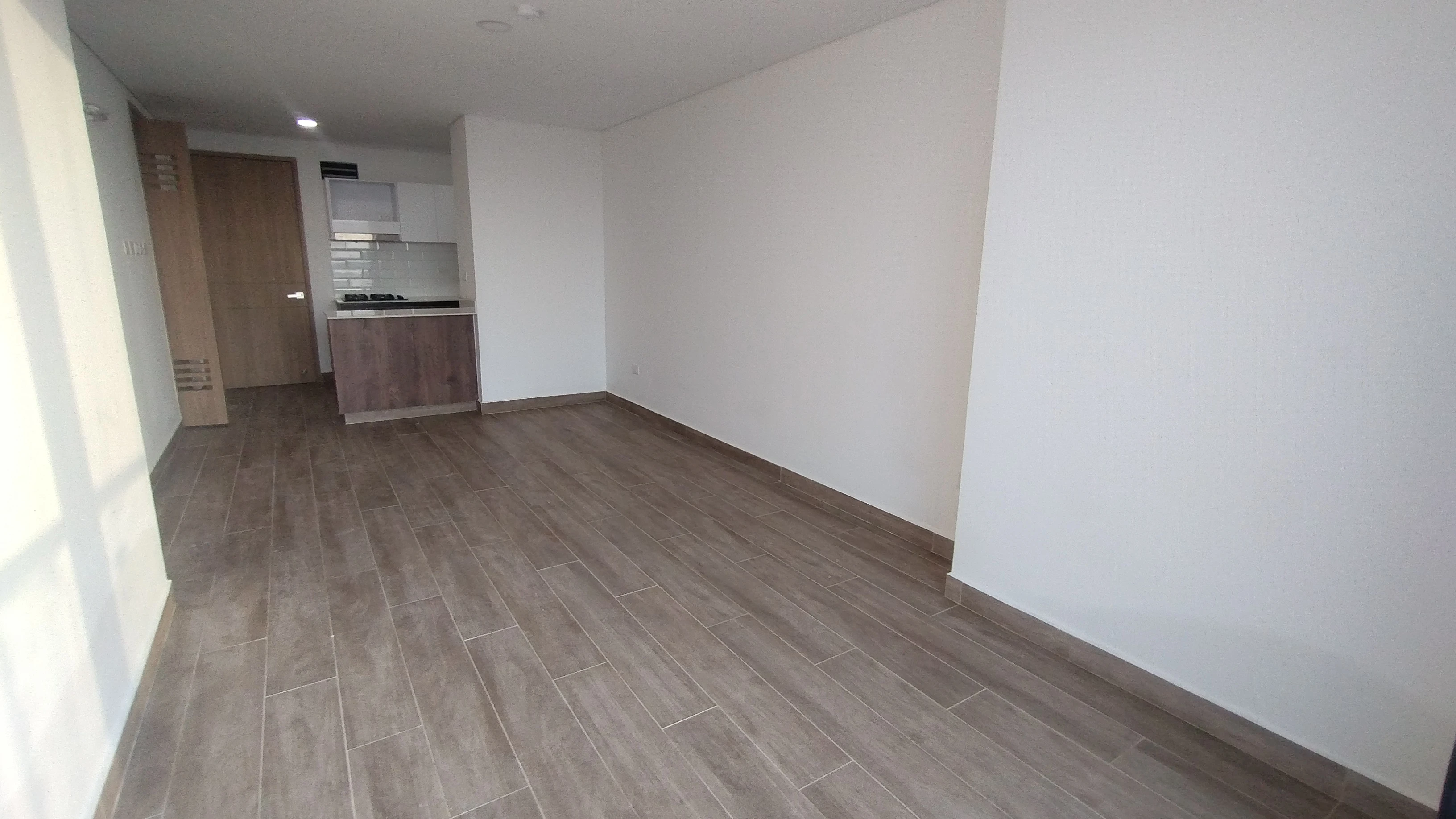 APARTAMENTO PARA ESTRENAR EN EL MALECÓN DEL RÍO 