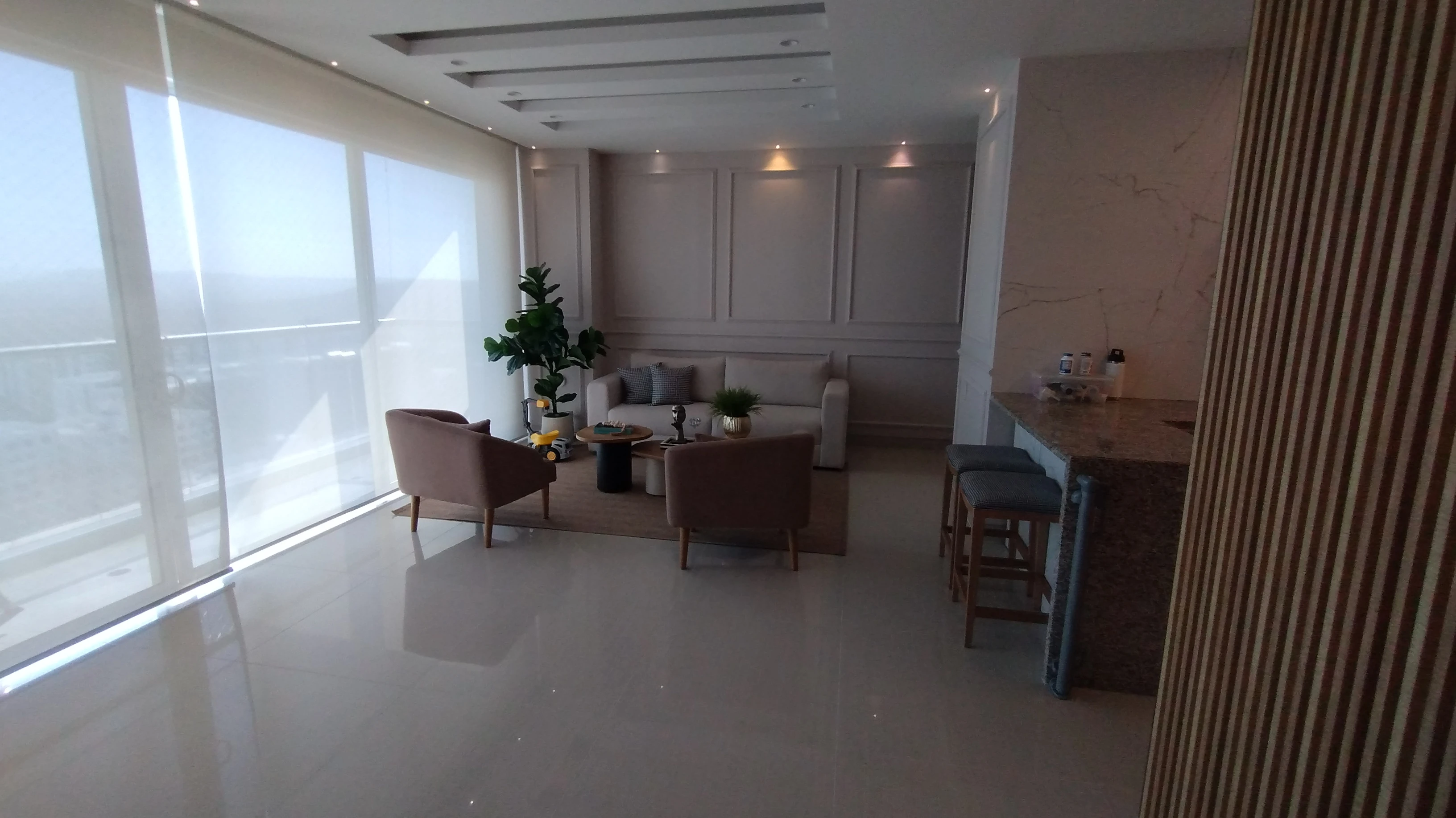 LUJOSO APARTAMENTO EN VILLA SANTOS PARA LA VENTA.