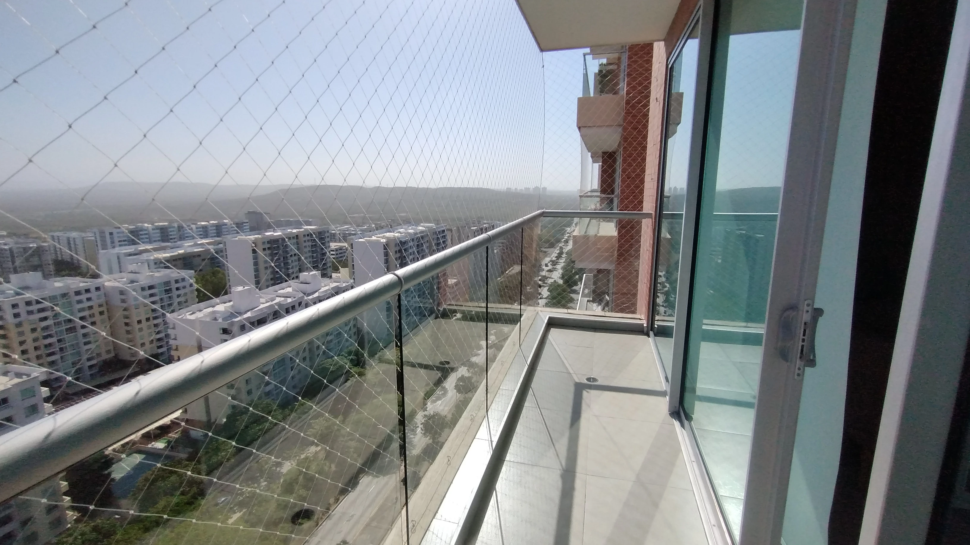 LUJOSO APARTAMENTO EN VILLA SANTOS PARA LA VENTA.