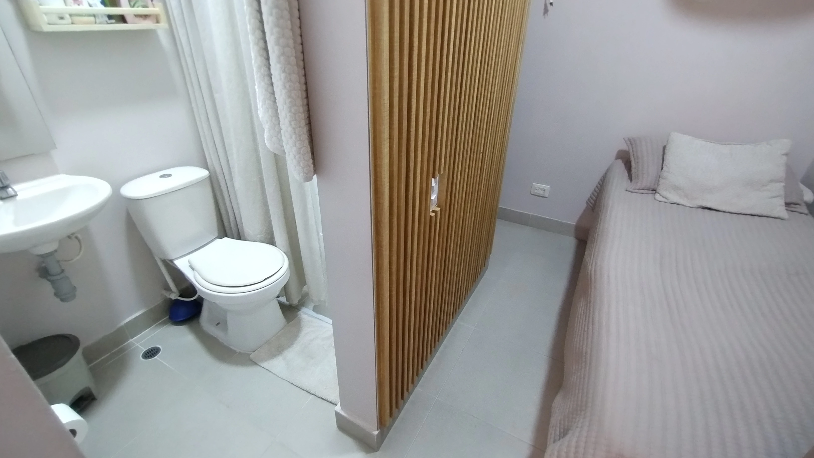 LUJOSO APARTAMENTO EN VILLA SANTOS PARA LA VENTA.