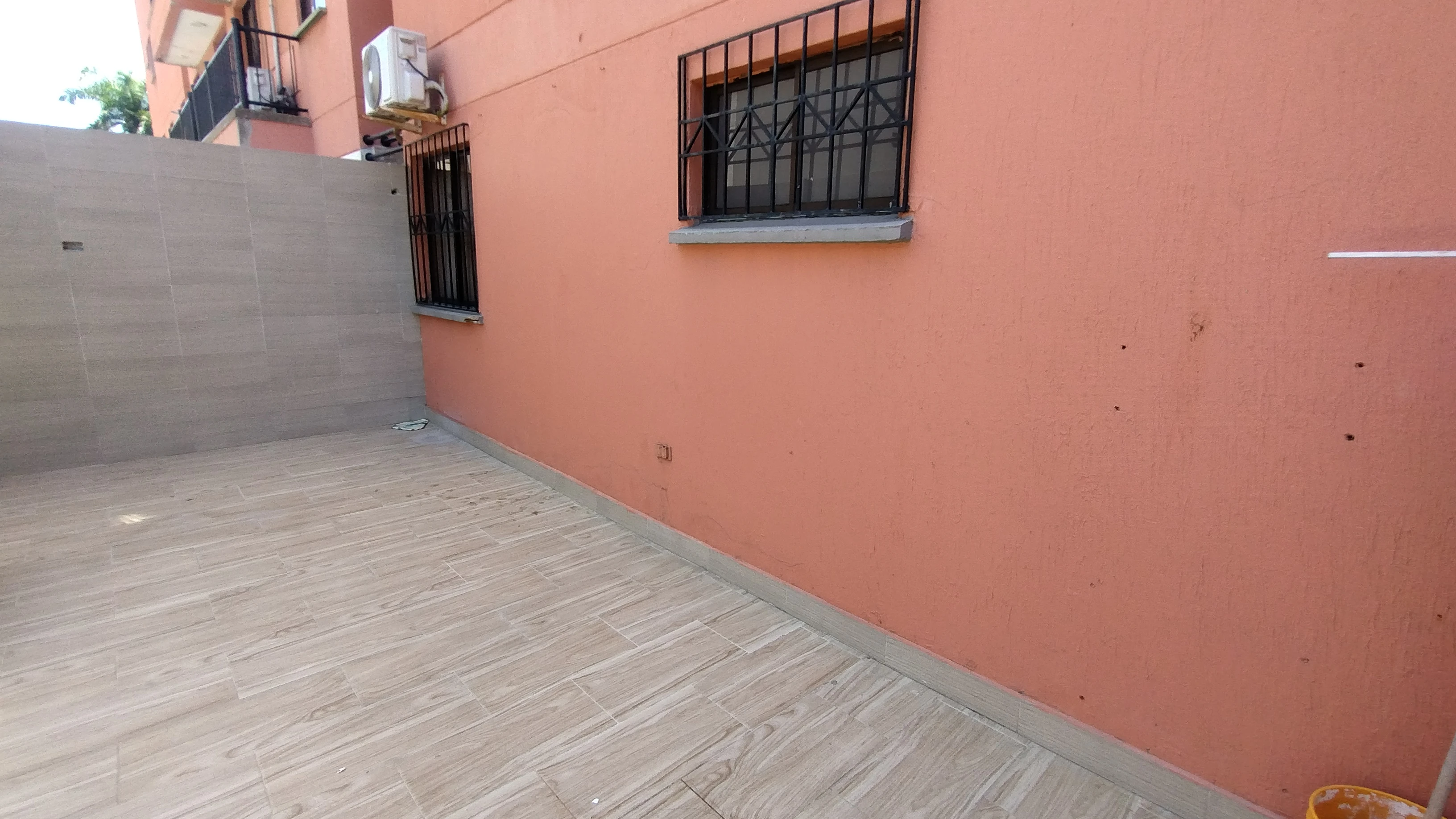 APARTAMENTO EN ARRIENDO AMOBLADO EN RIOMAR 