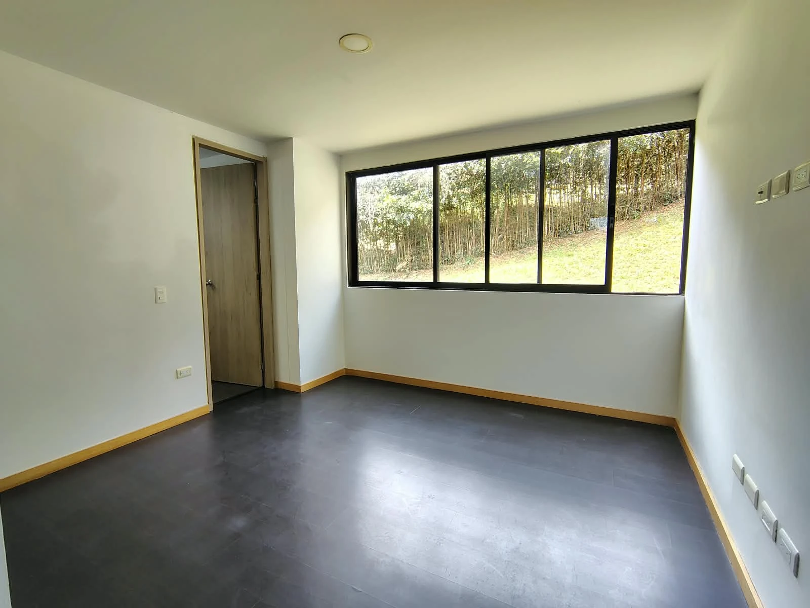 Apartamento en arriendo sector Loma del Escobero