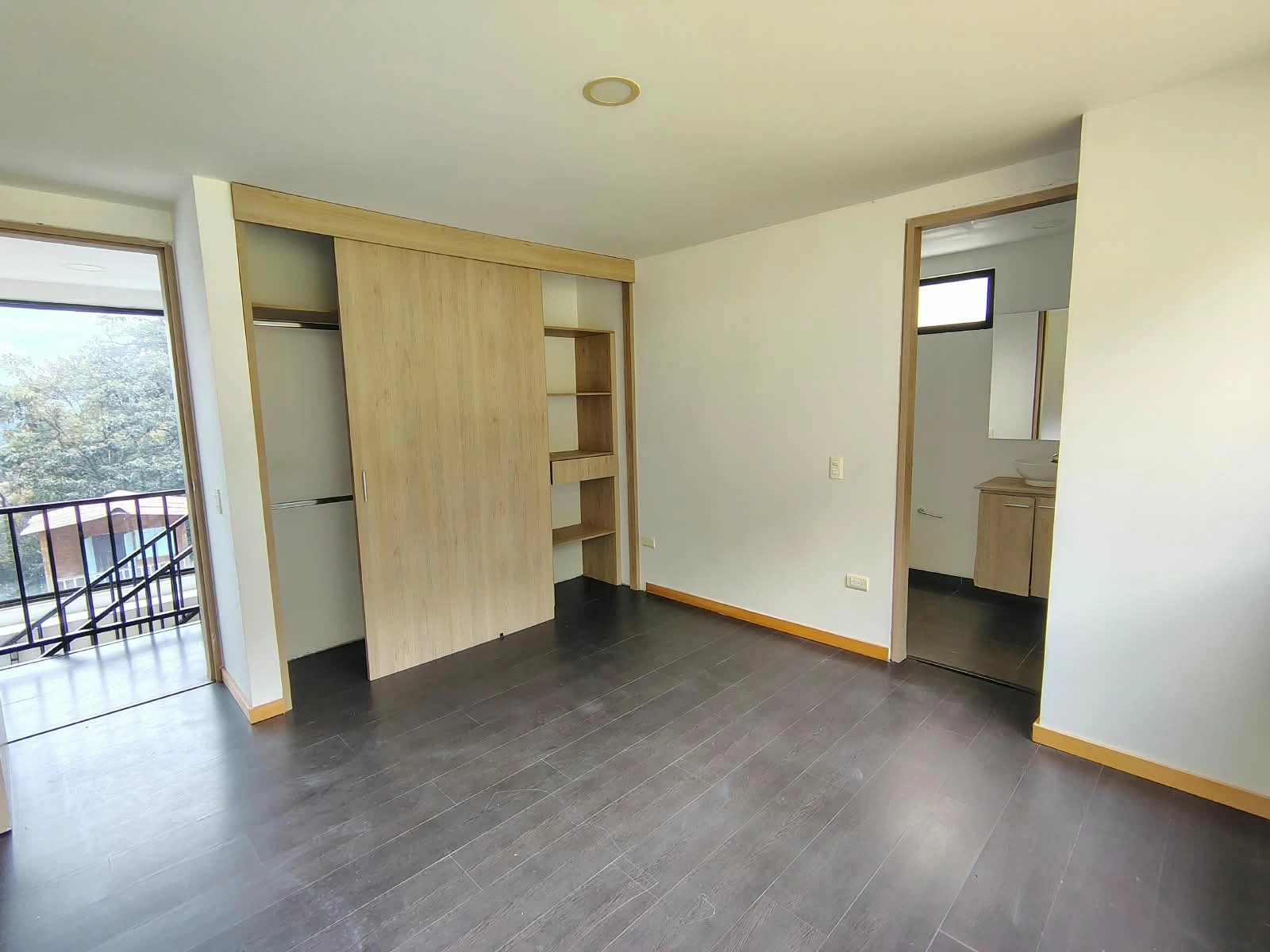 Apartamento en arriendo sector Loma del Escobero