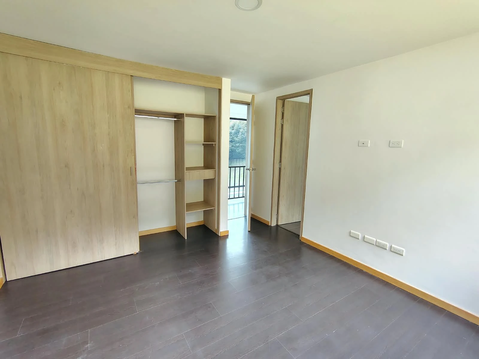 Apartamento en arriendo sector Loma del Escobero