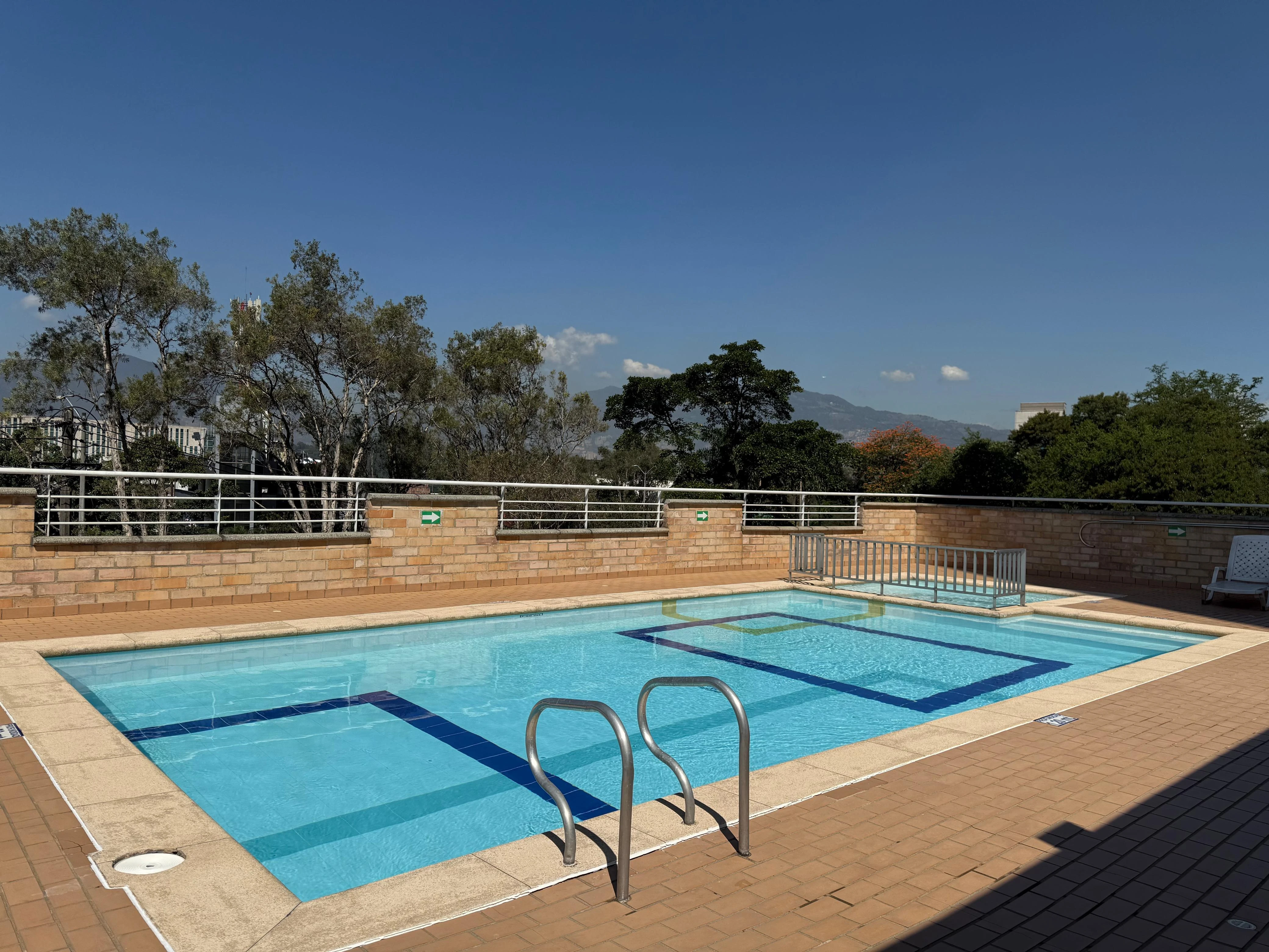 Vendo Apartamento en el Poblado