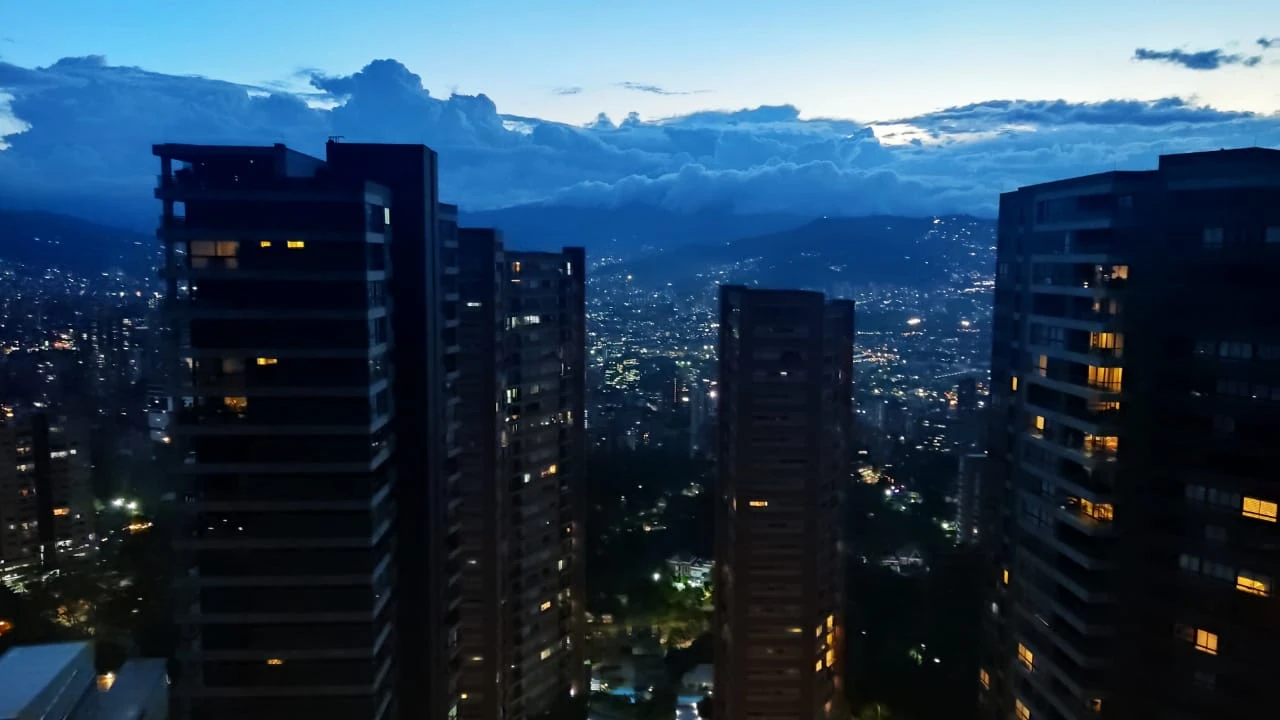 Apartamento en arriendo sector superior padre marianito