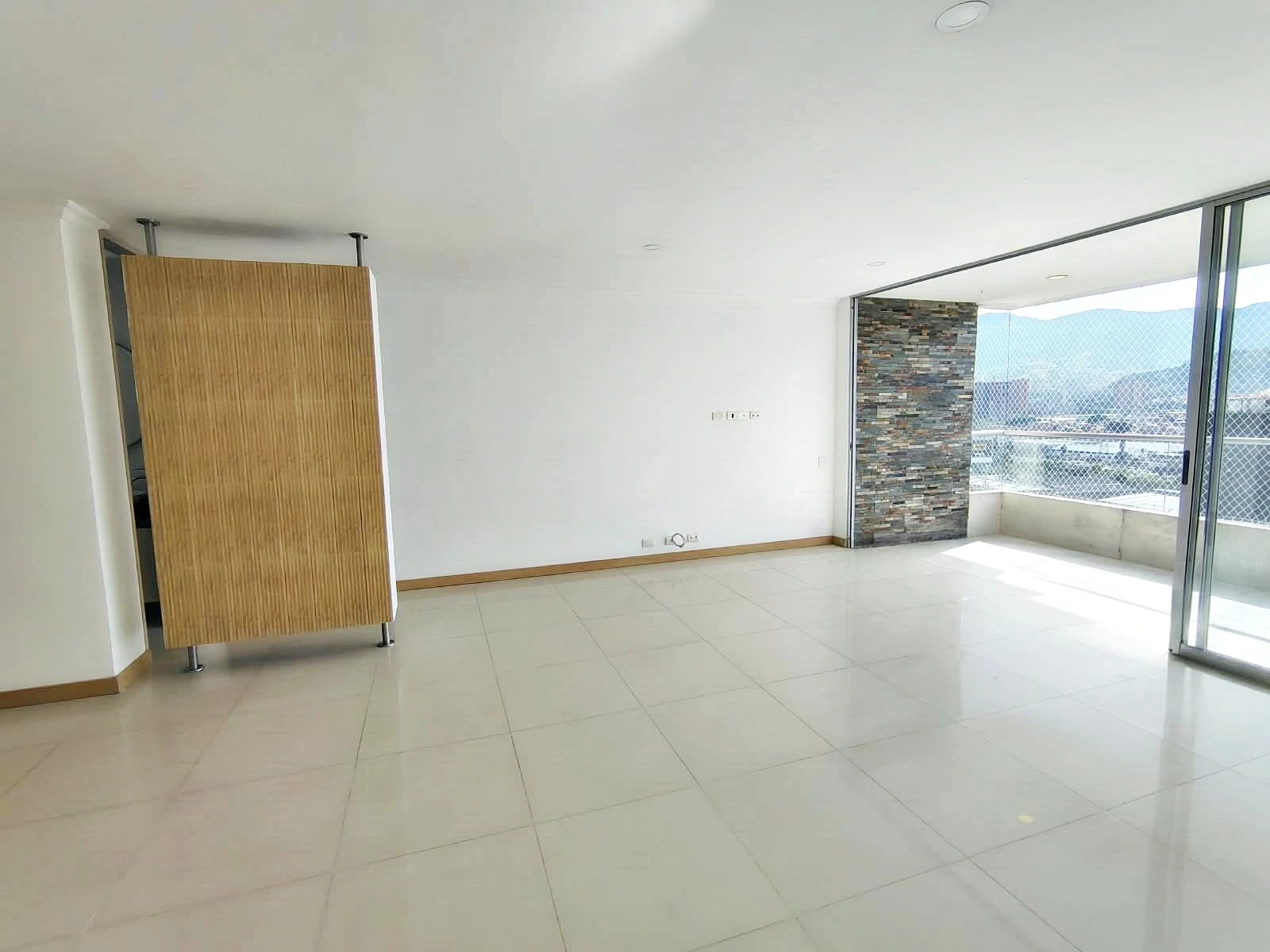 Apartamento en arriendo sector Otra Parte