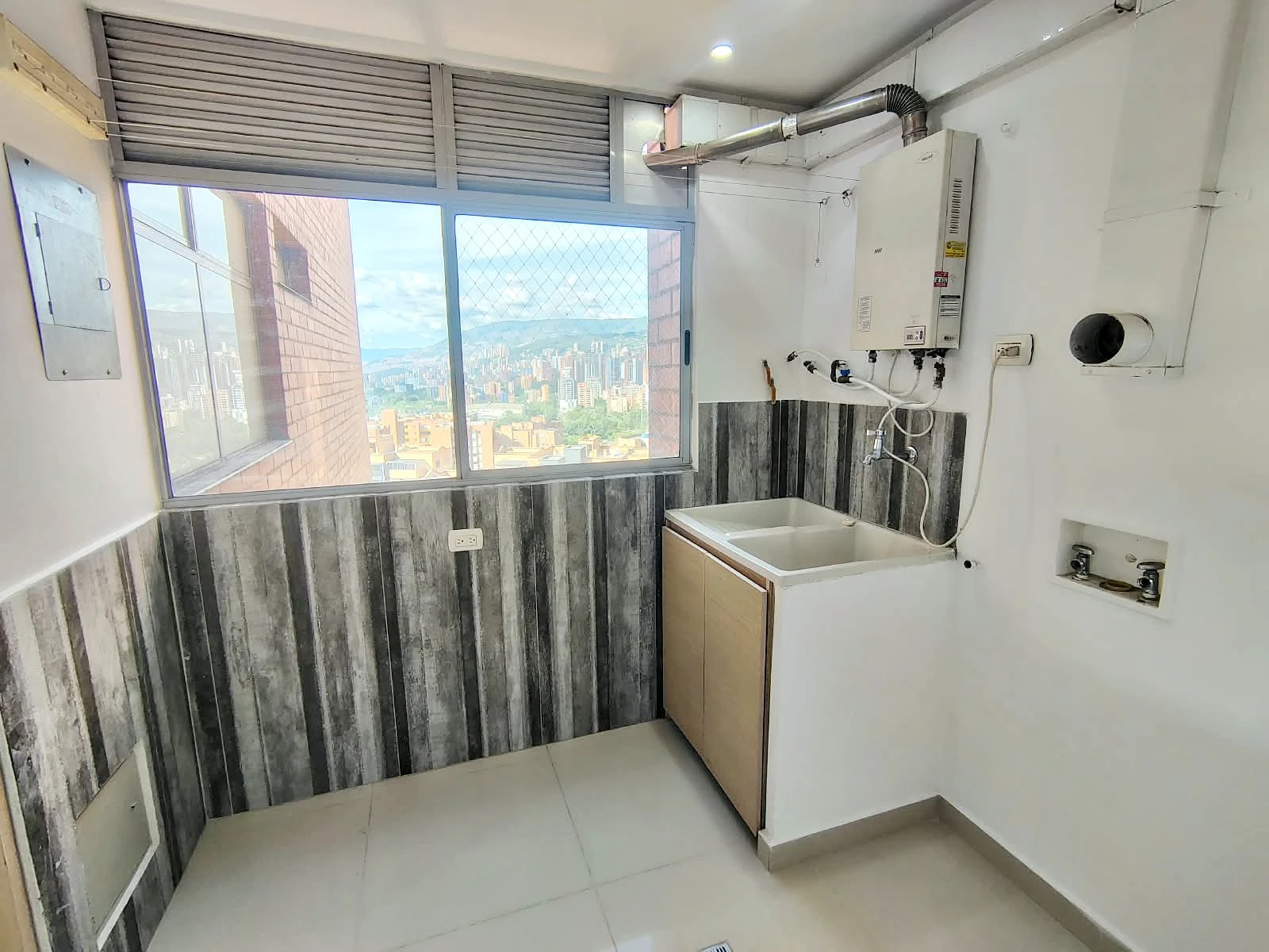 Apartamento en arriendo sector Otra Parte